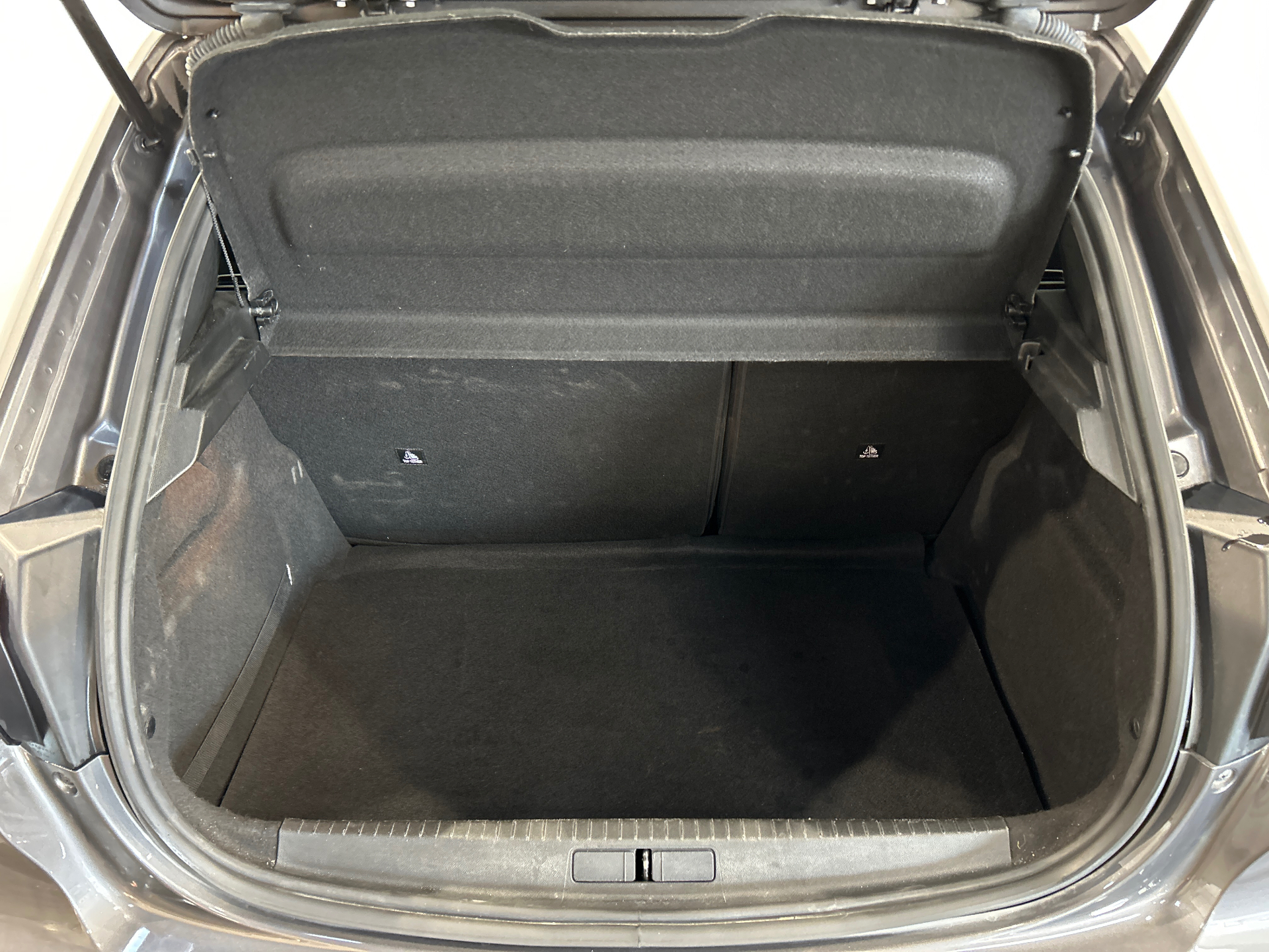 PEUGEOT 208 ALL PT100 BVM