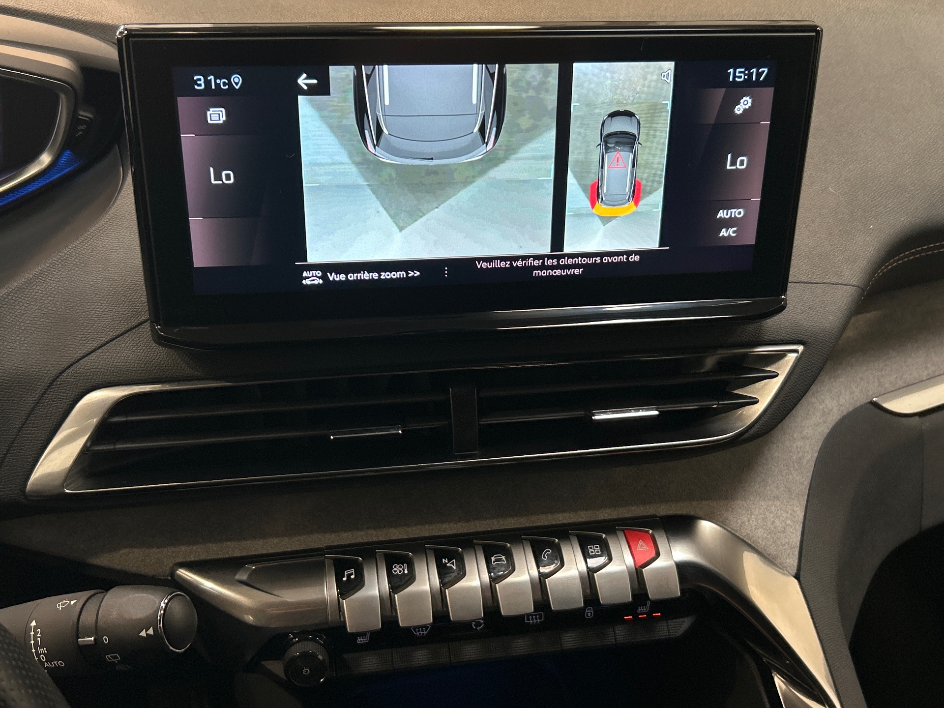 PEUGEOT 3008 Hybrid 136 e-DCS6 GT