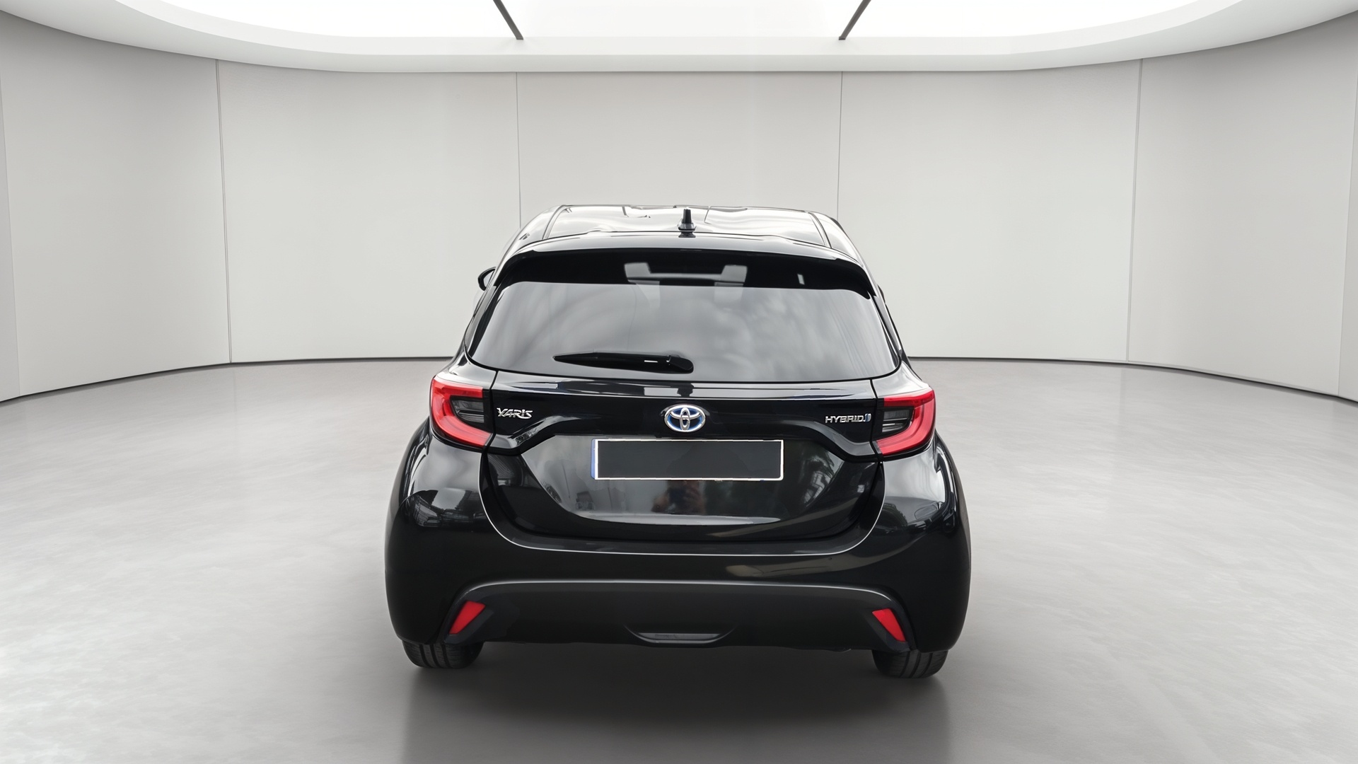 TOYOTA YARIS 116H DESIGN