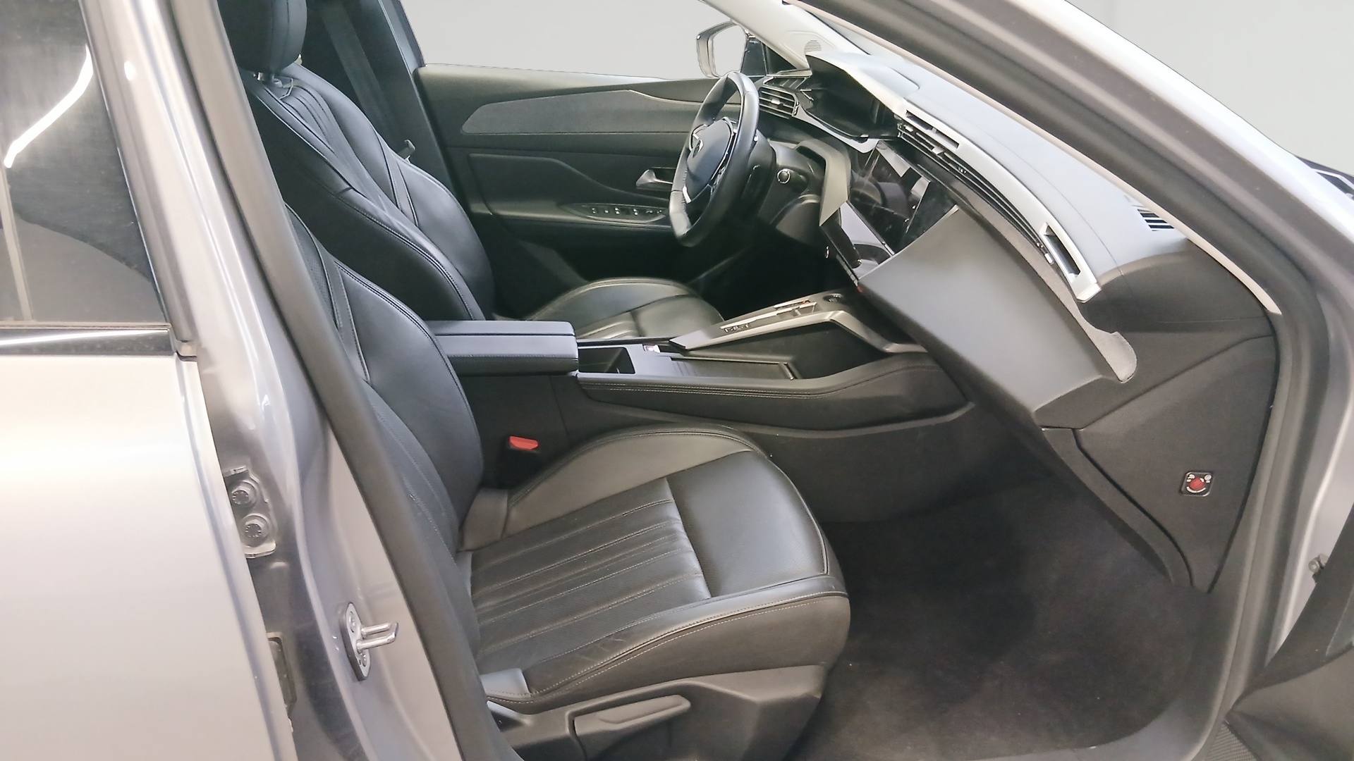 PEUGEOT 308 ALLURE PACK HYBRID 180 E-EAT8