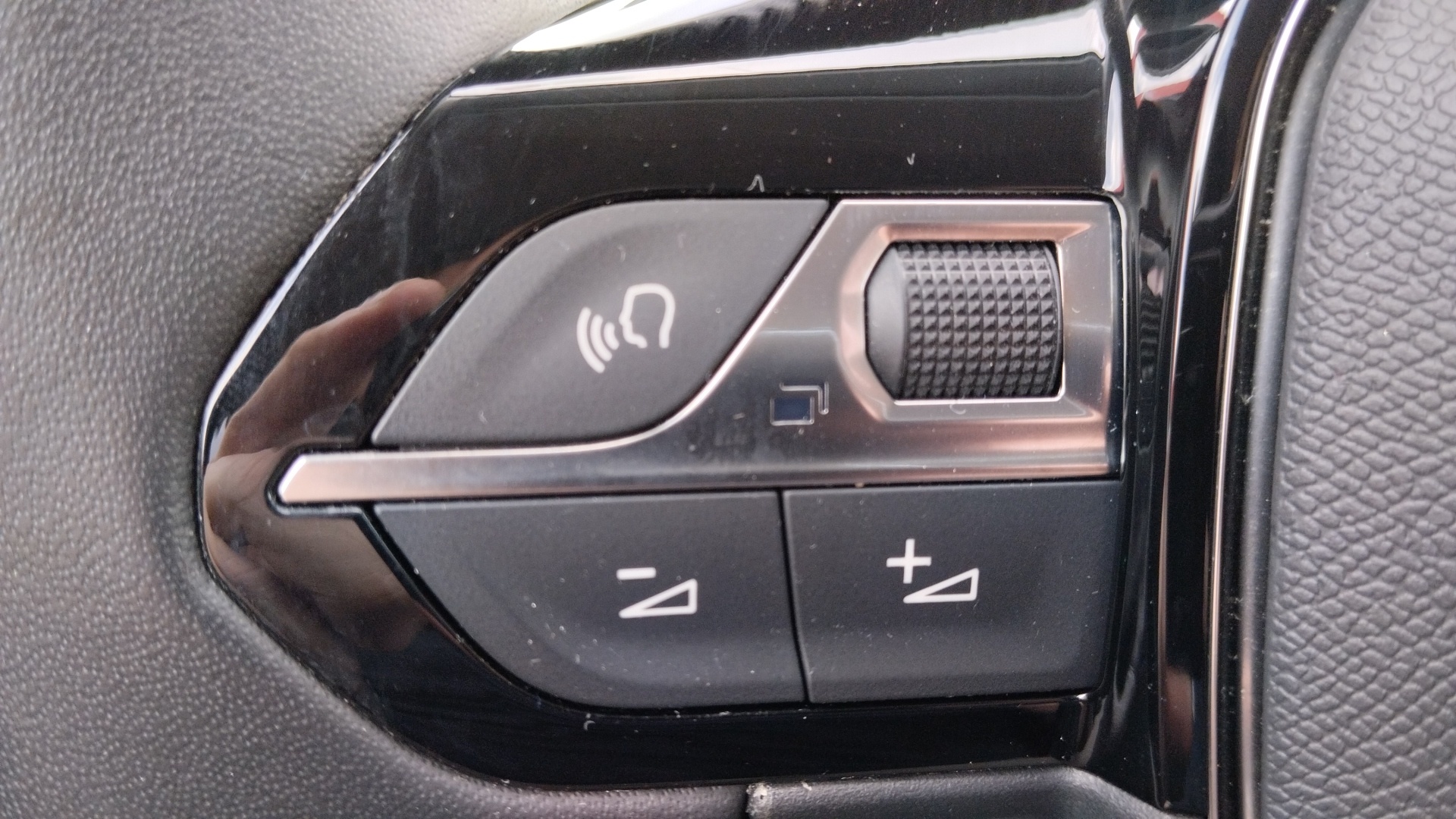 PEUGEOT 208 ALLURE PACK PURETECH 100 S&S BVM6
