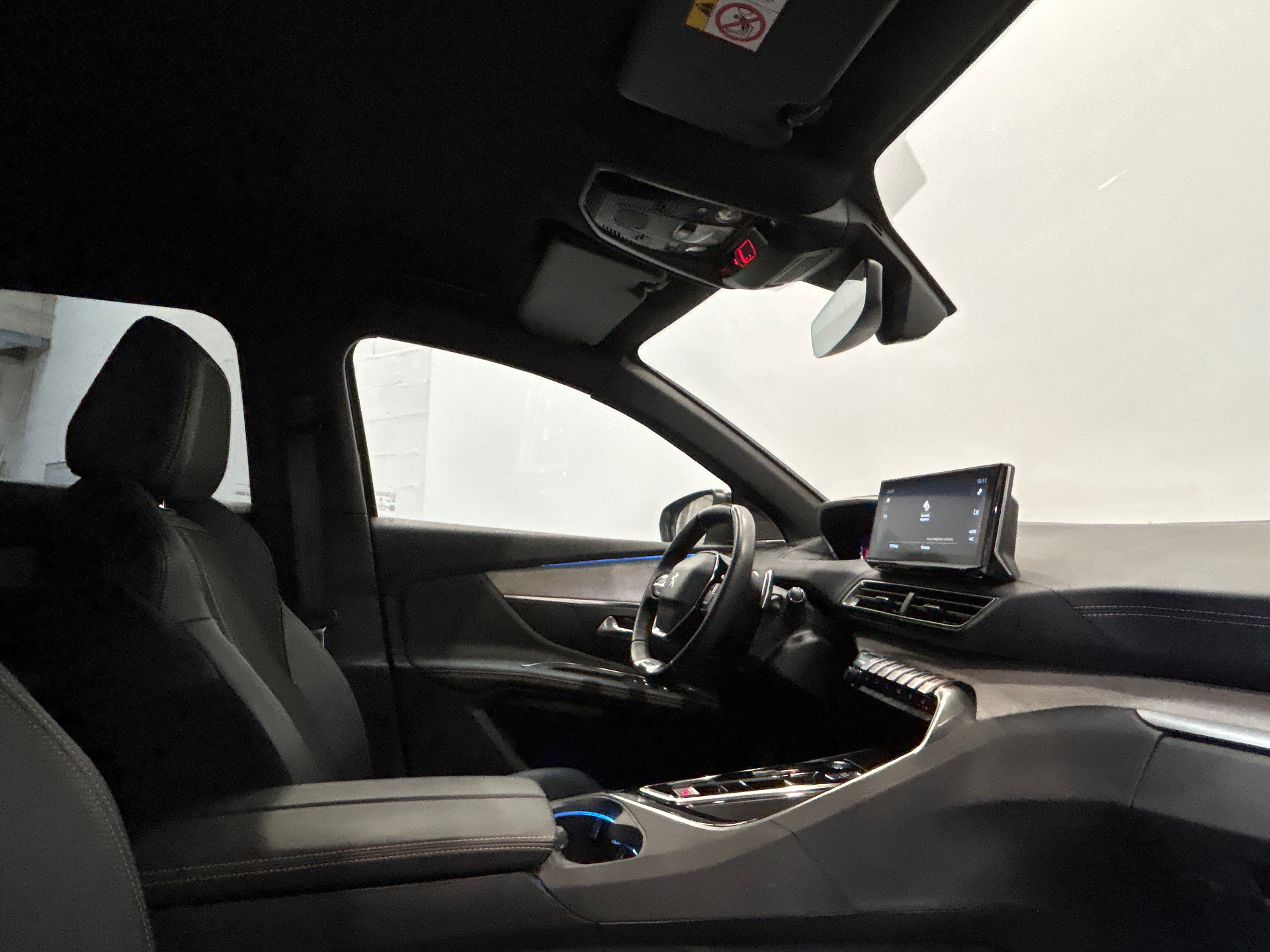 PEUGEOT 3008 Hybrid 136 e-DCS6 GT