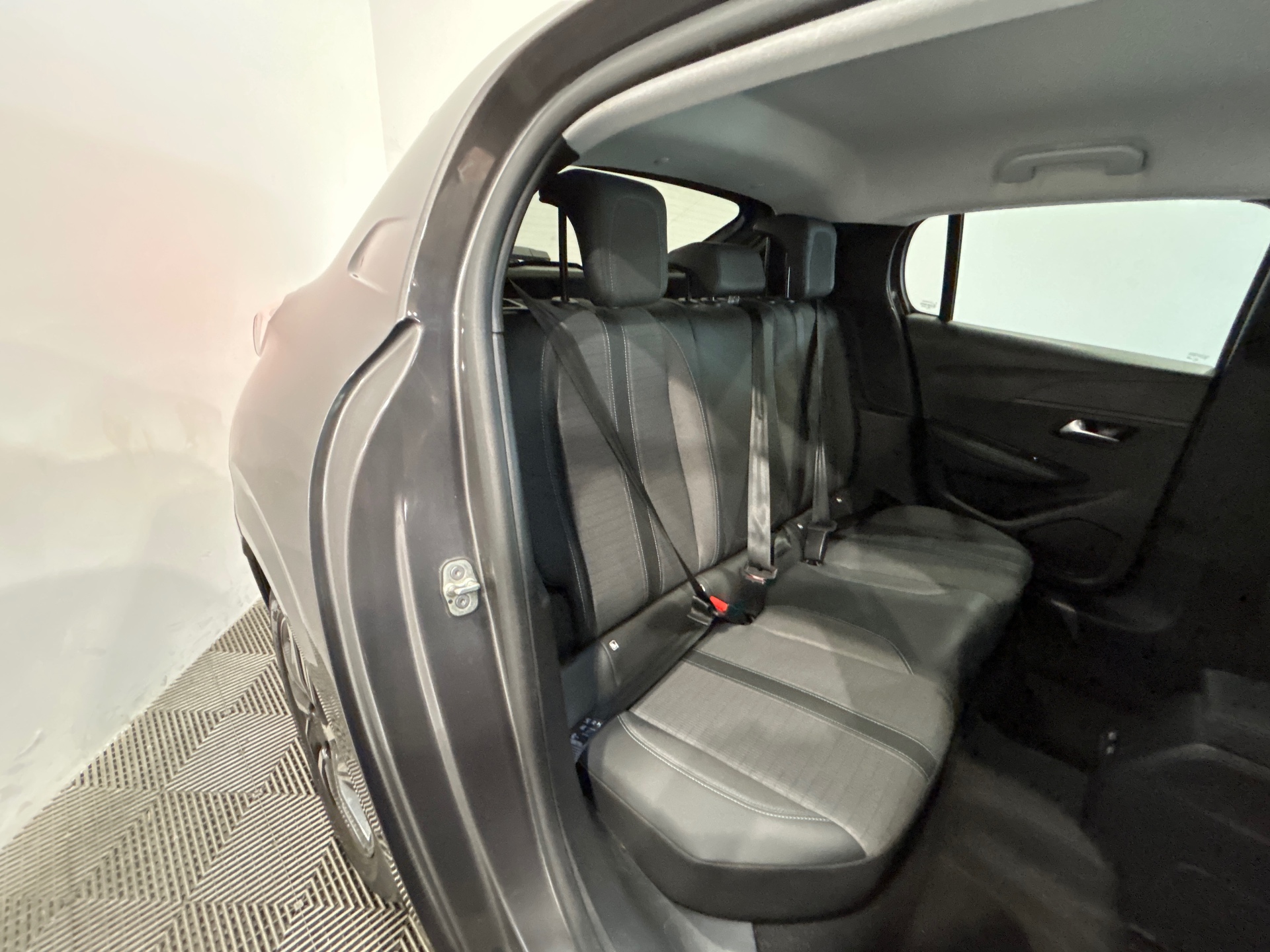 PEUGEOT 208 ALL PT100 BVM