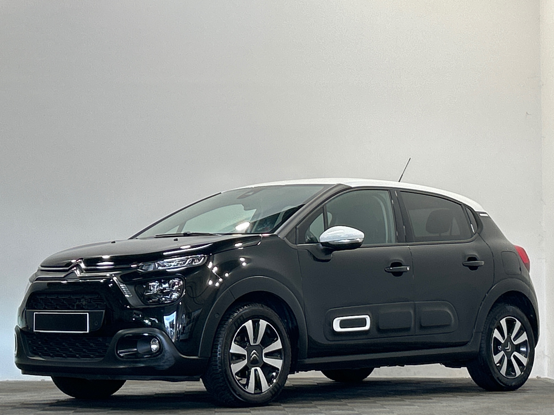 CITROEN C3 PT83 S&S BVM SHINE