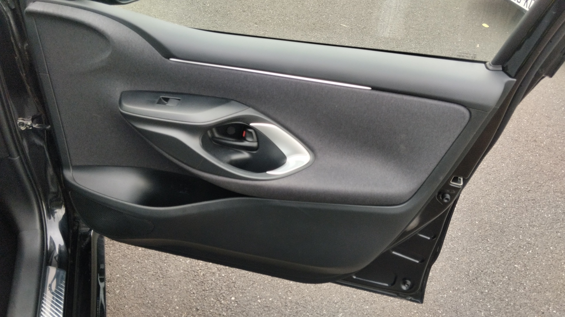 TOYOTA YARIS 116H DESIGN