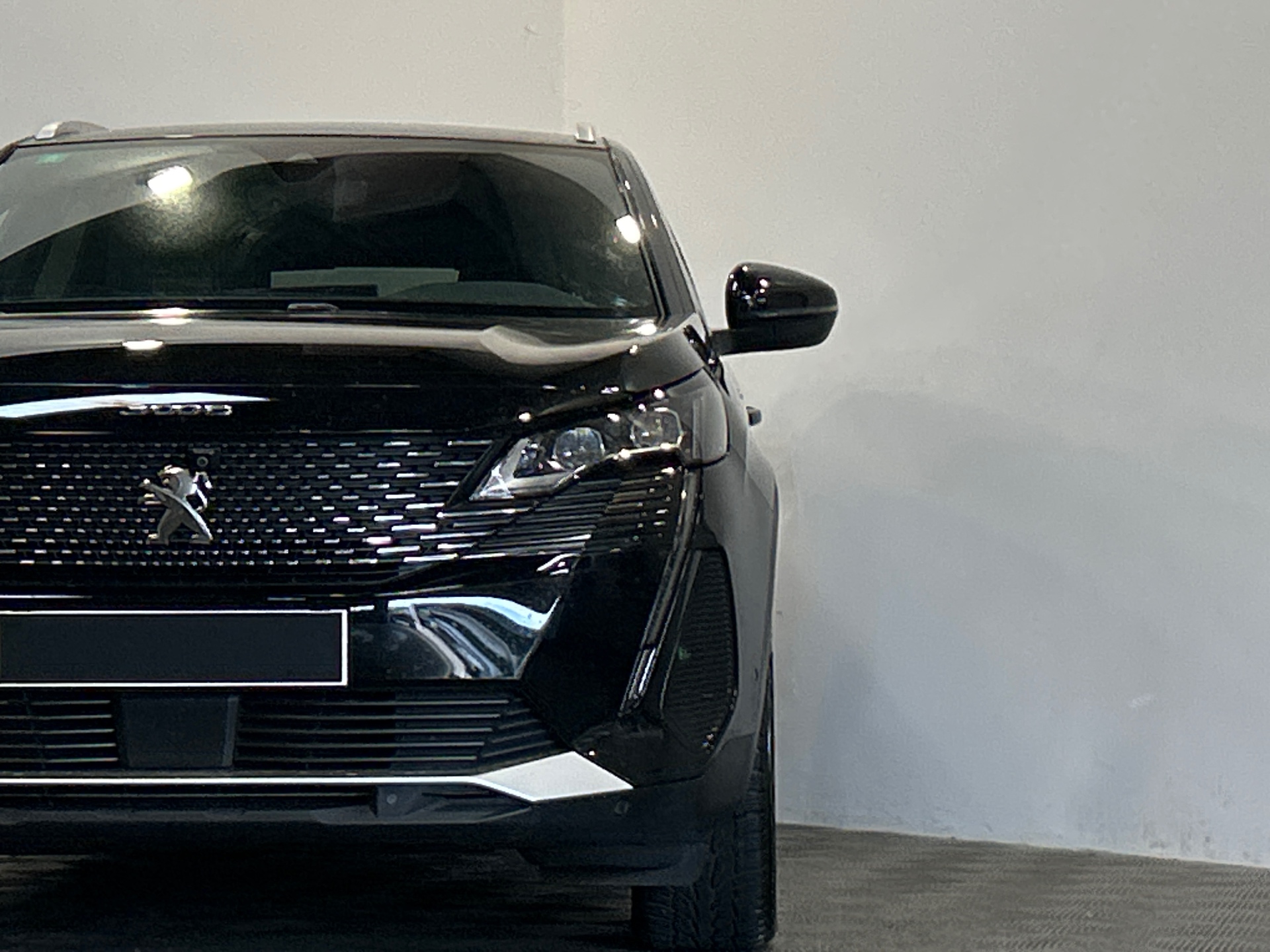 PEUGEOT 3008 Hybrid 136 e-DCS6 GT