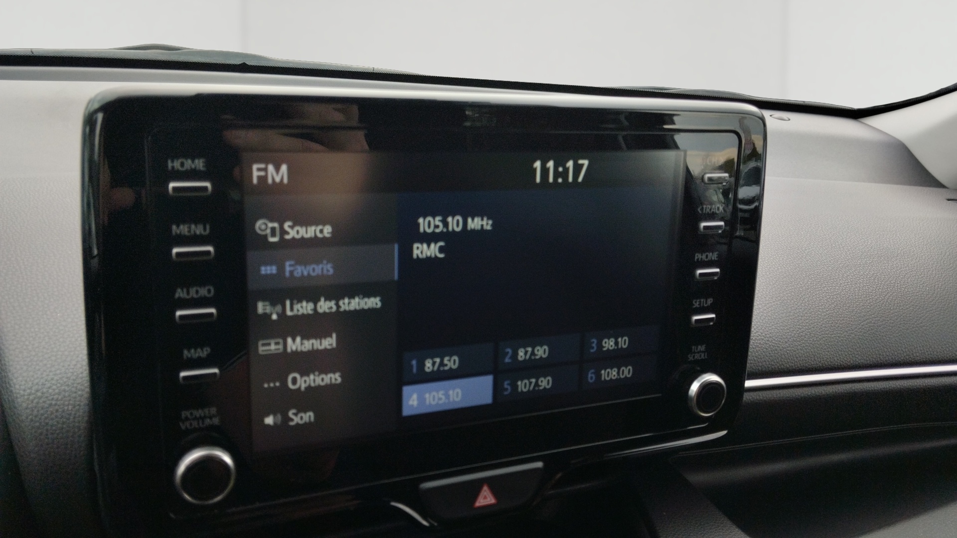 TOYOTA YARIS 116H DESIGN