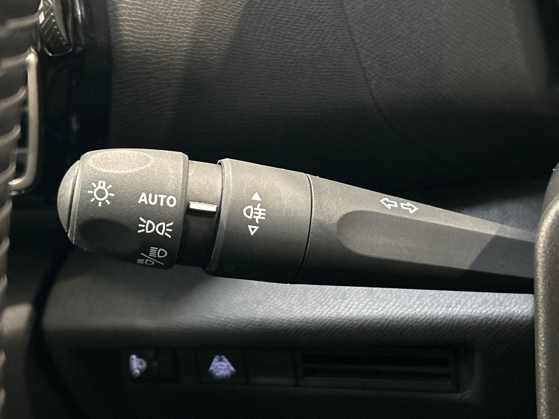 CITROEN C4 PURETECH 130 S&S BVM6 YOU
