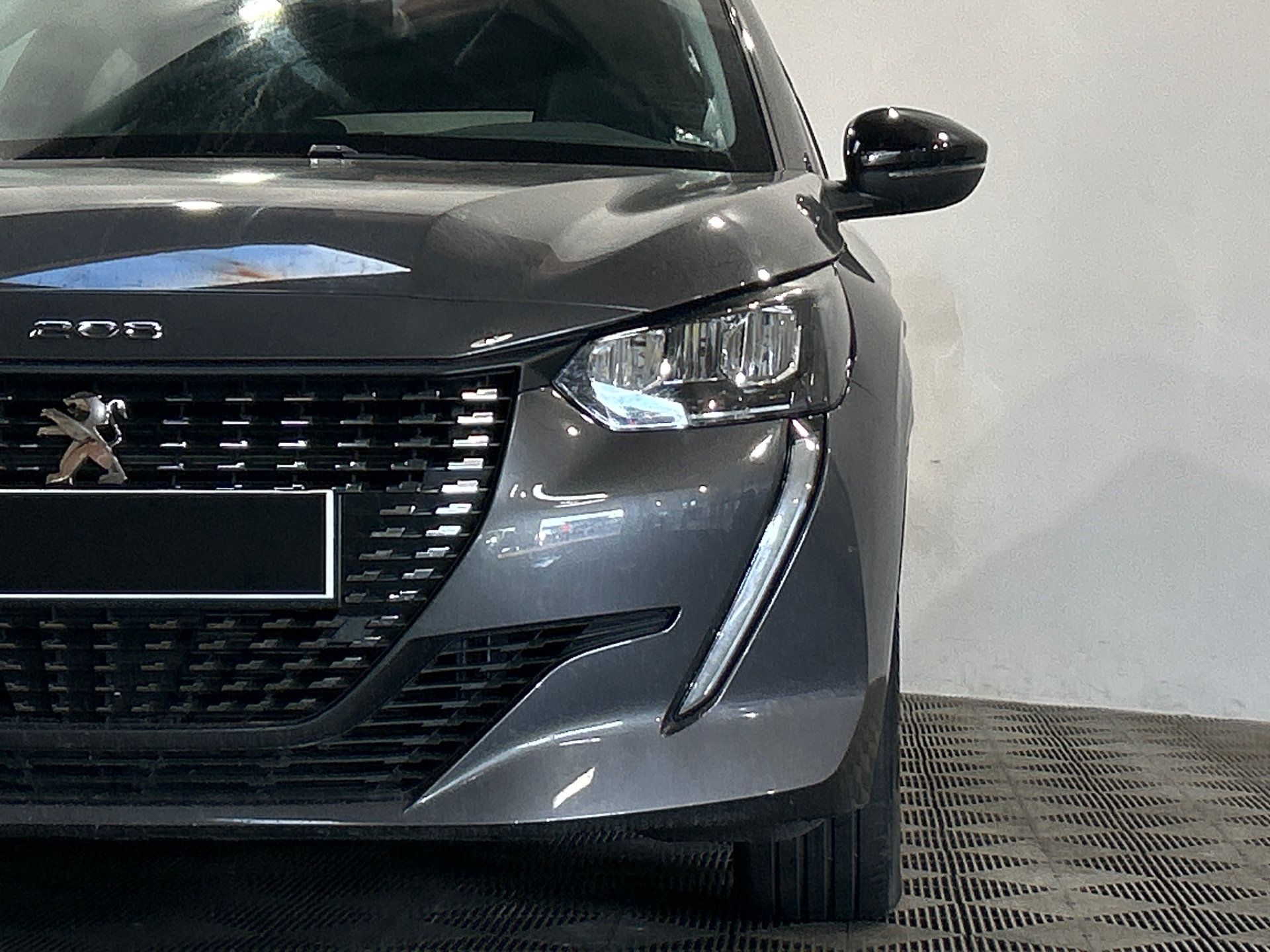 PEUGEOT 208 ALL PT100 BVM