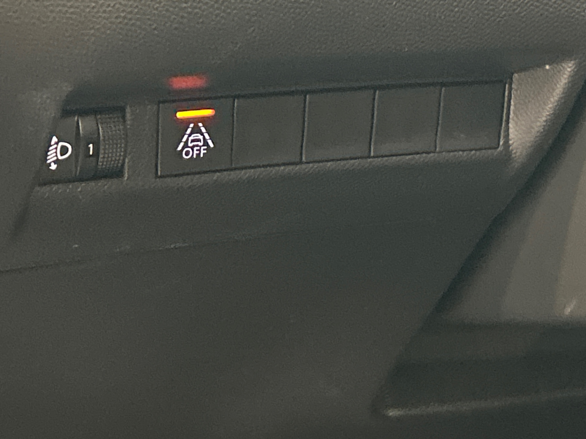 PEUGEOT 208 STYLE PURETECH 75 S&S BVM5