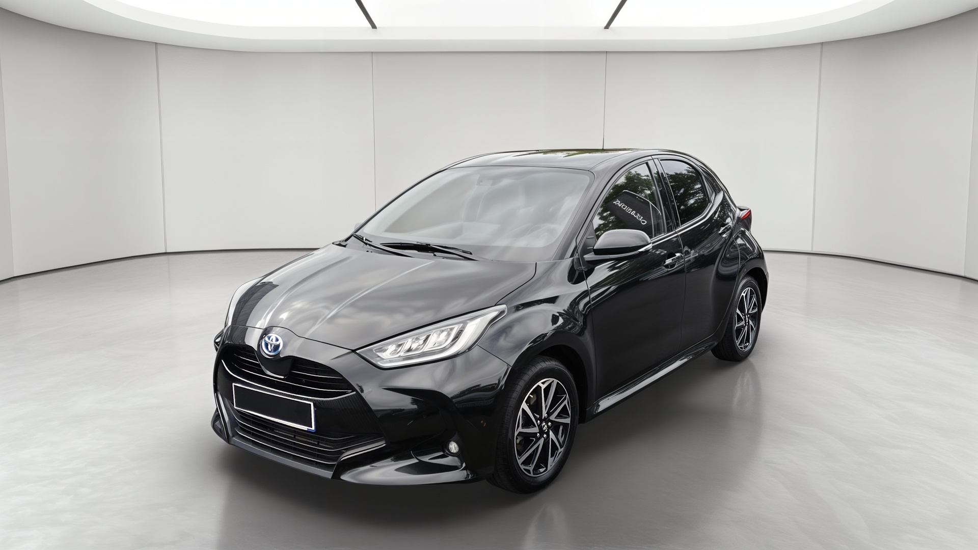 TOYOTA YARIS 116H DESIGN