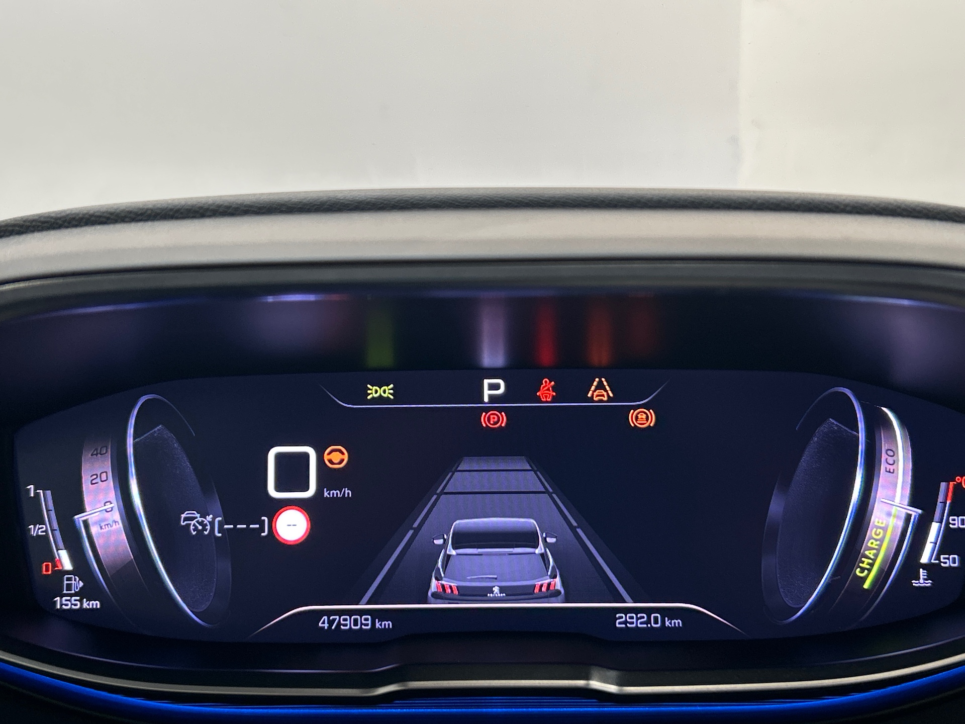 PEUGEOT 3008 Hybrid 136 e-DCS6 GT