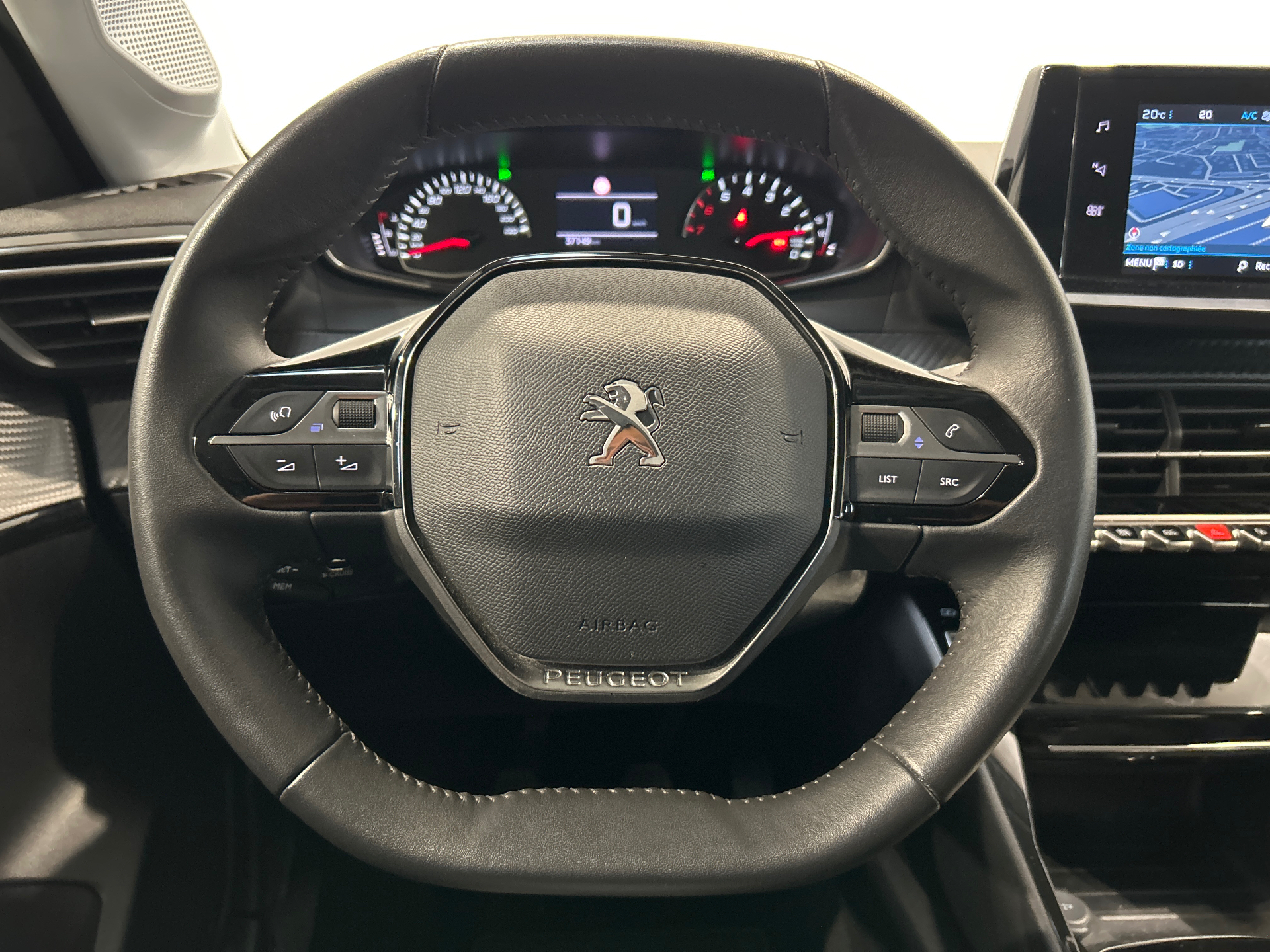 PEUGEOT 208 ALL PT100 BVM