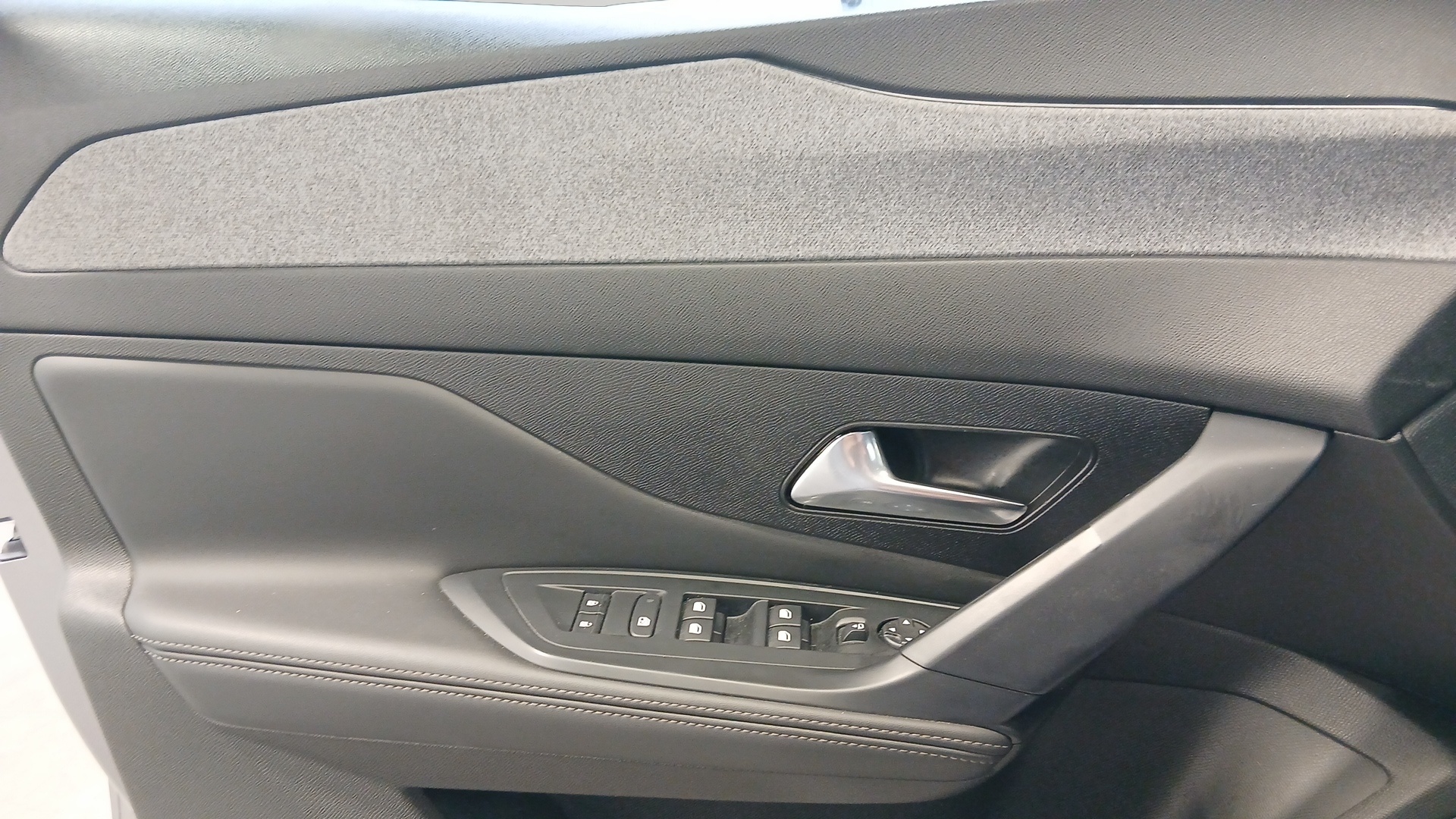PEUGEOT 308 ALLURE PACK HYBRID 180 E-EAT8