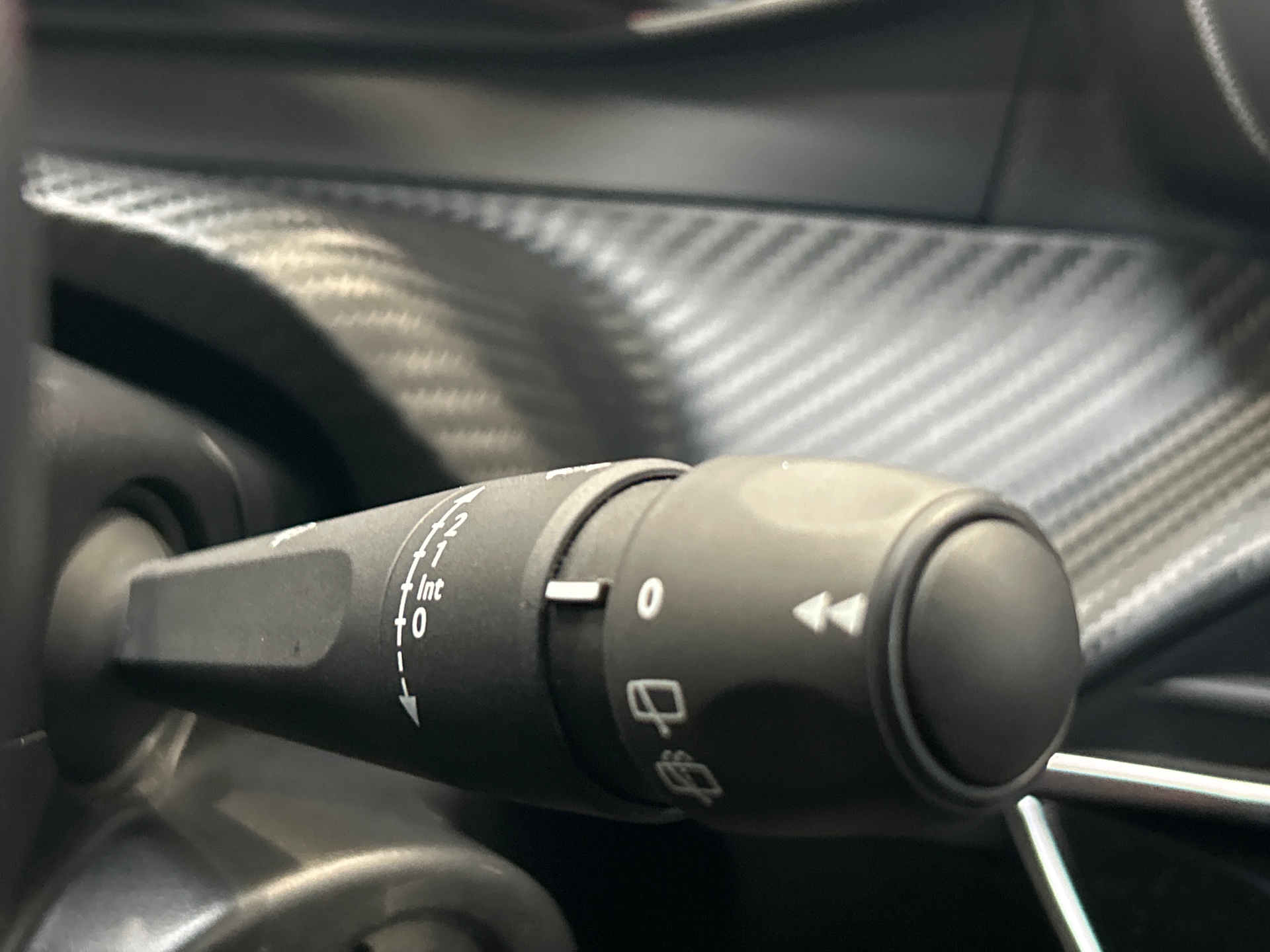 PEUGEOT 208 STYLE PURETECH 75 S&S BVM5