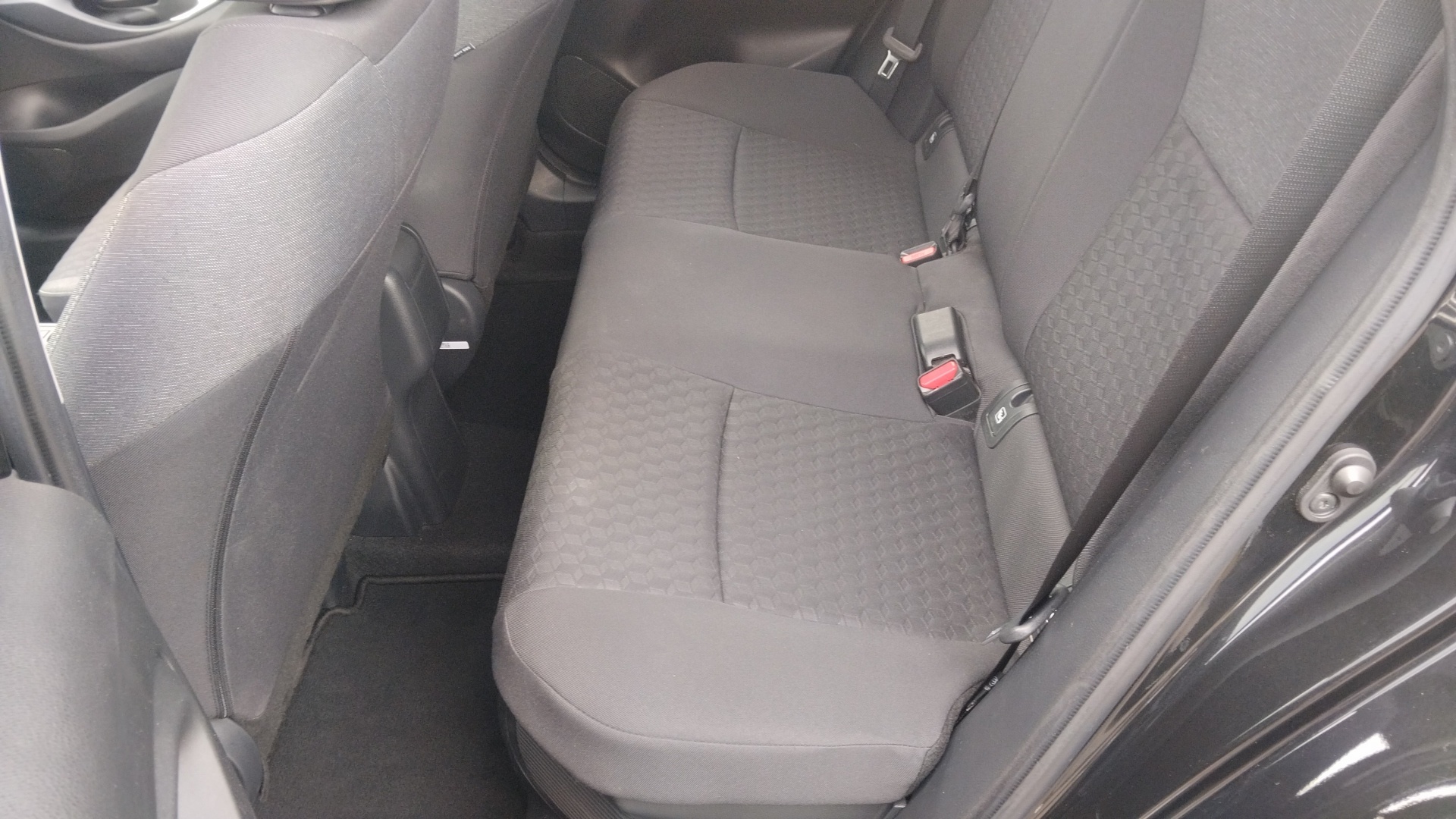 TOYOTA YARIS 116H DESIGN