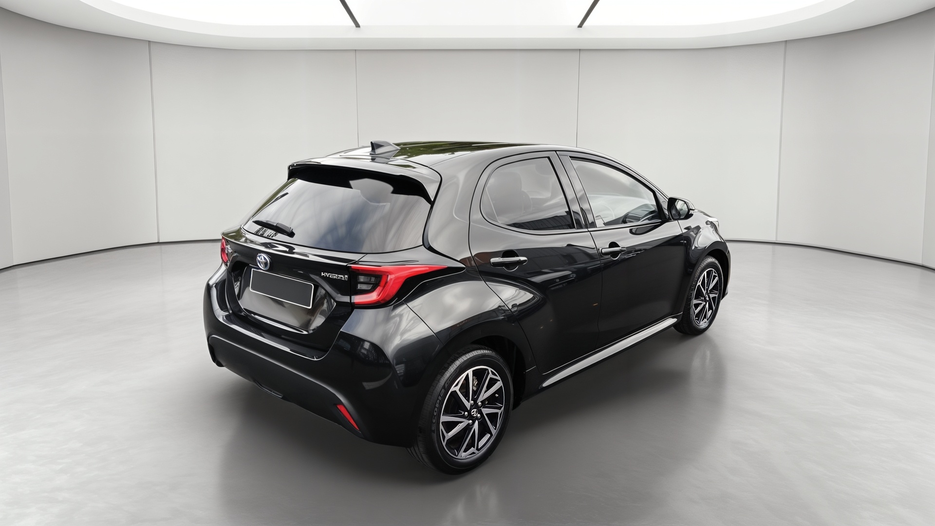 TOYOTA YARIS 116H DESIGN