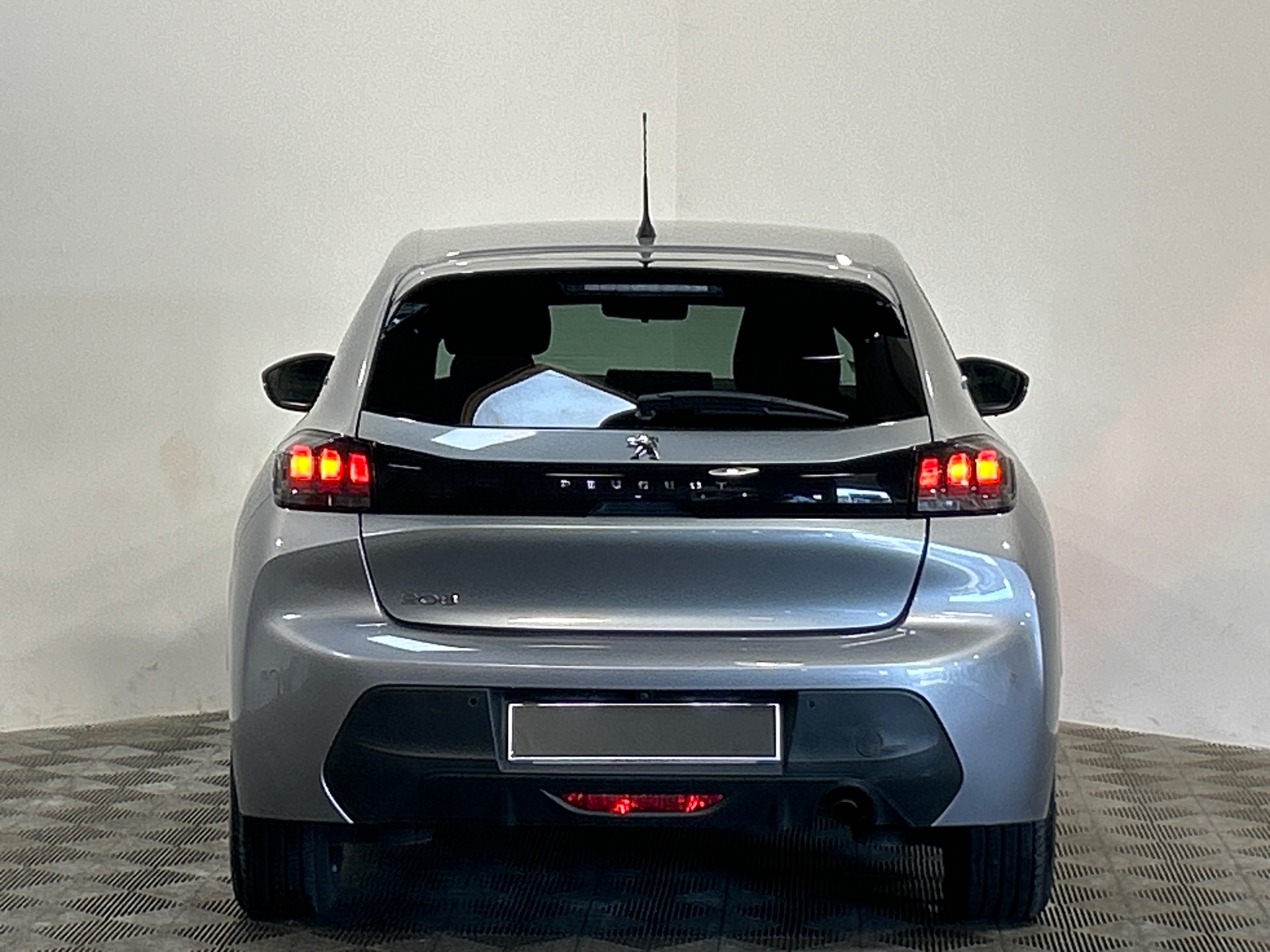 PEUGEOT 208 STYLE PURETECH 75 S&S BVM5