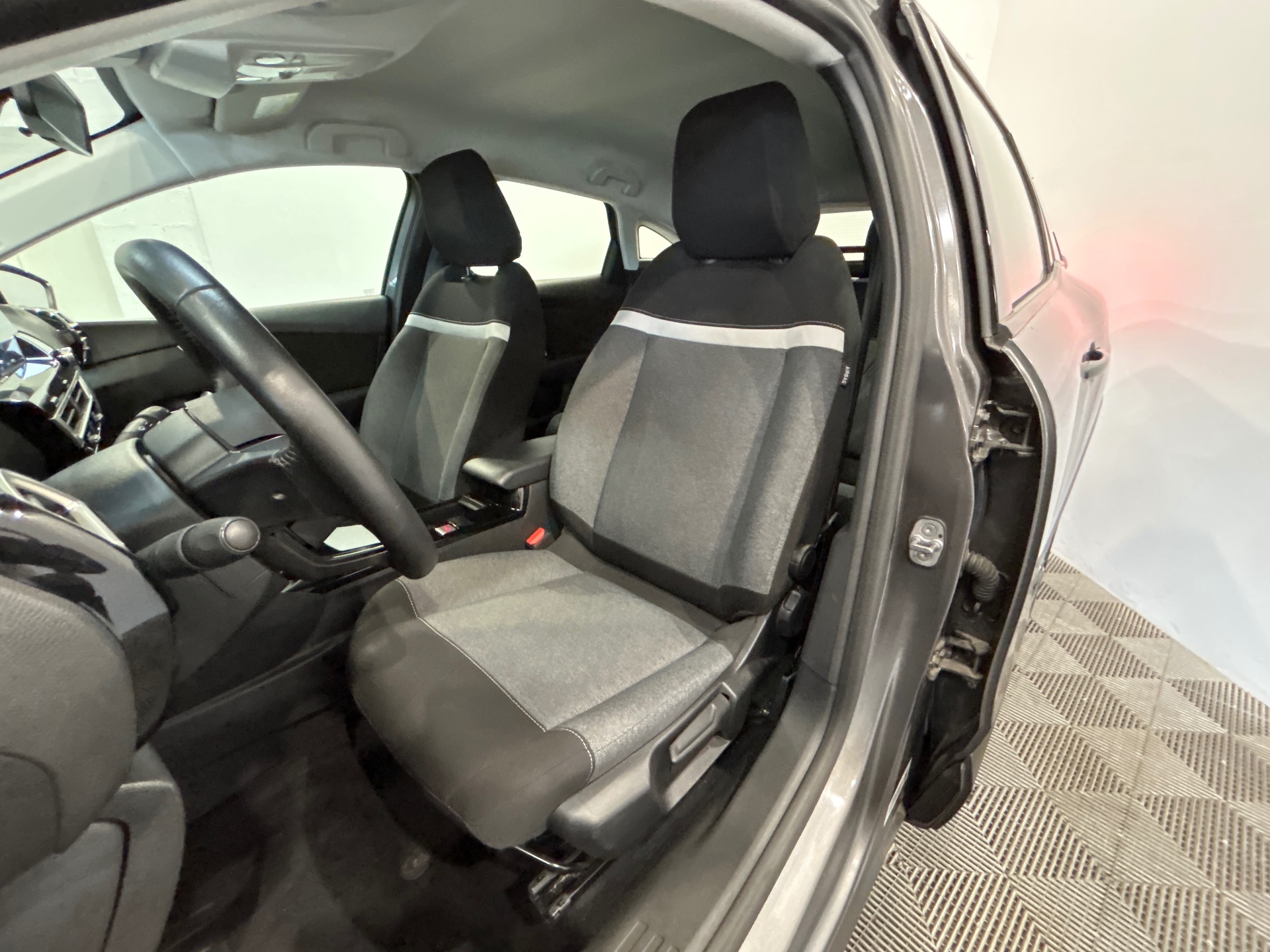 CITROEN C4 PURETECH 130 S&S BVM6 YOU