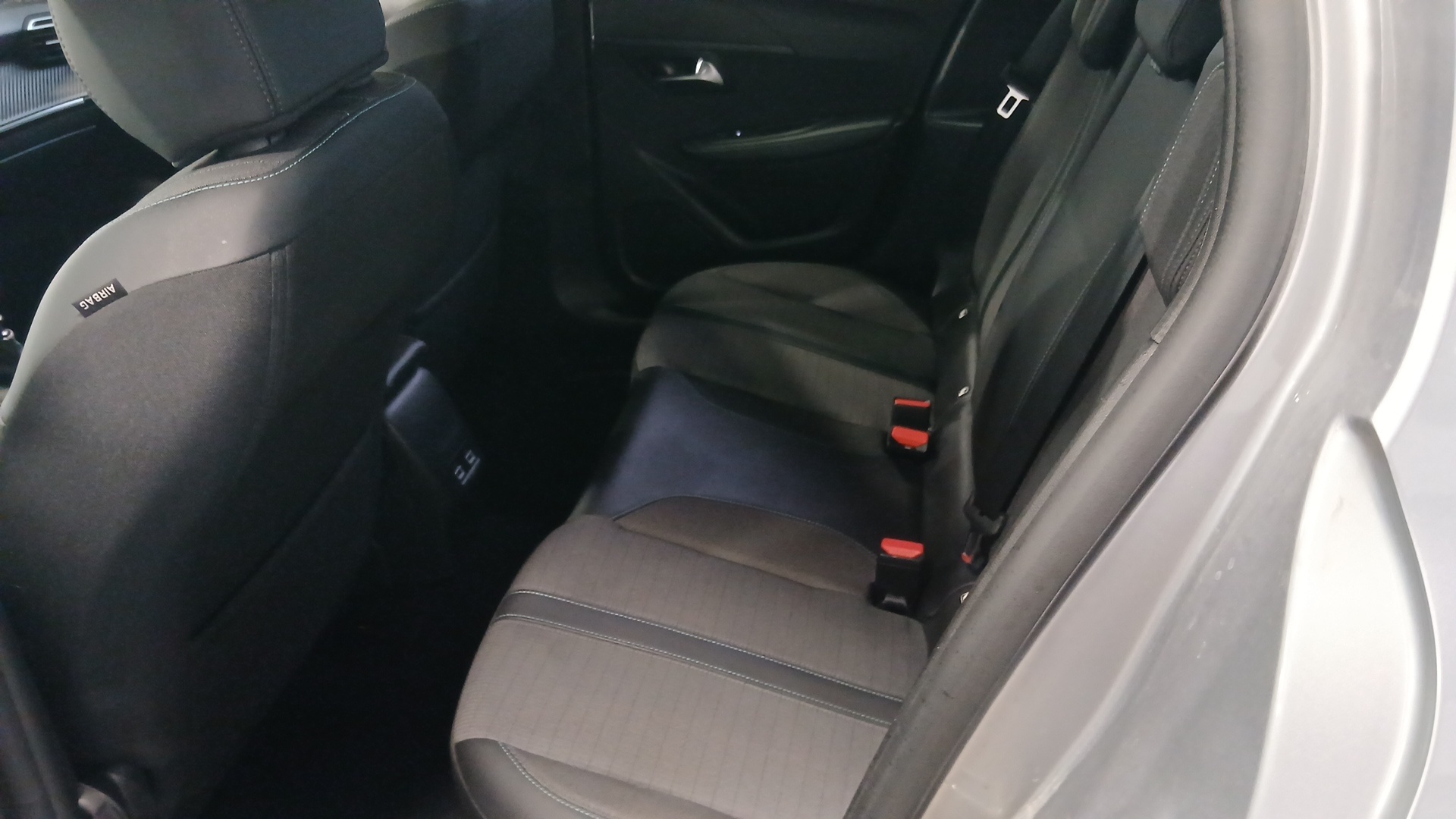 PEUGEOT 208 ALL PT100 BVM