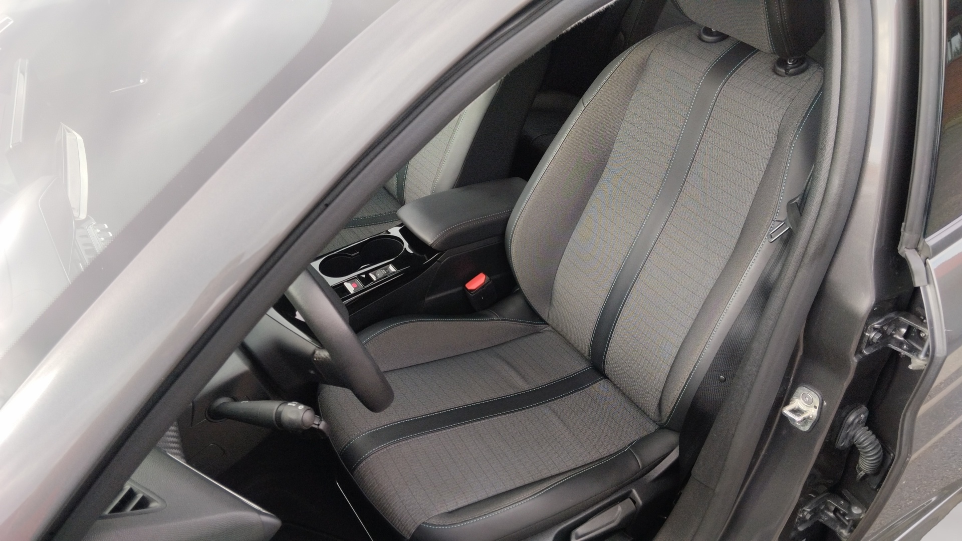 PEUGEOT 208 ALLURE PACK PURETECH 100 S&S BVM6
