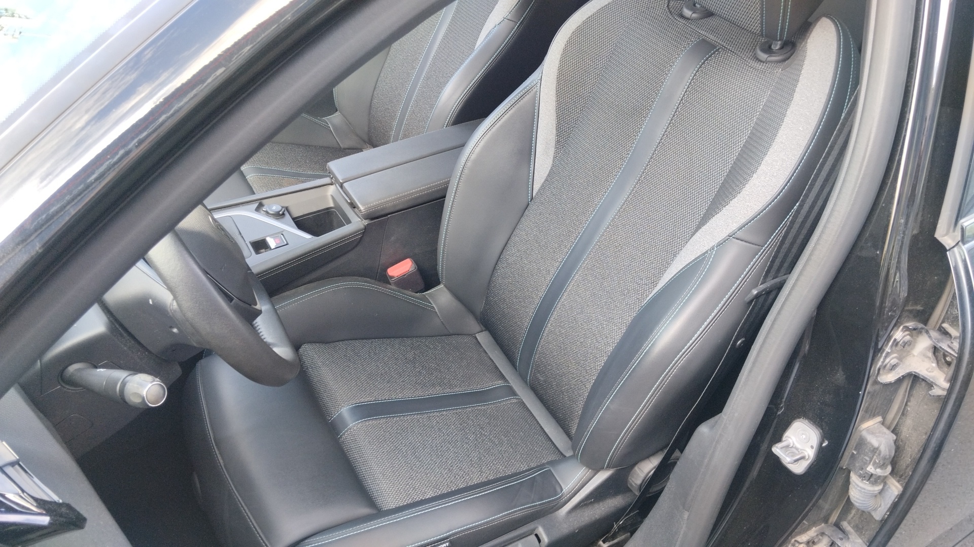 PEUGEOT 308 ALLURE PURETECH 130 S&S BVM6