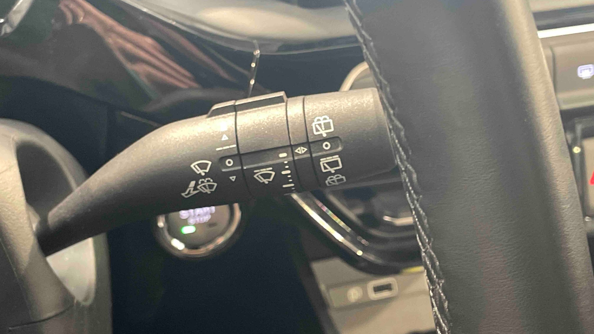 MG MG3 1.5 L Hybrid+ 195 ch Luxury