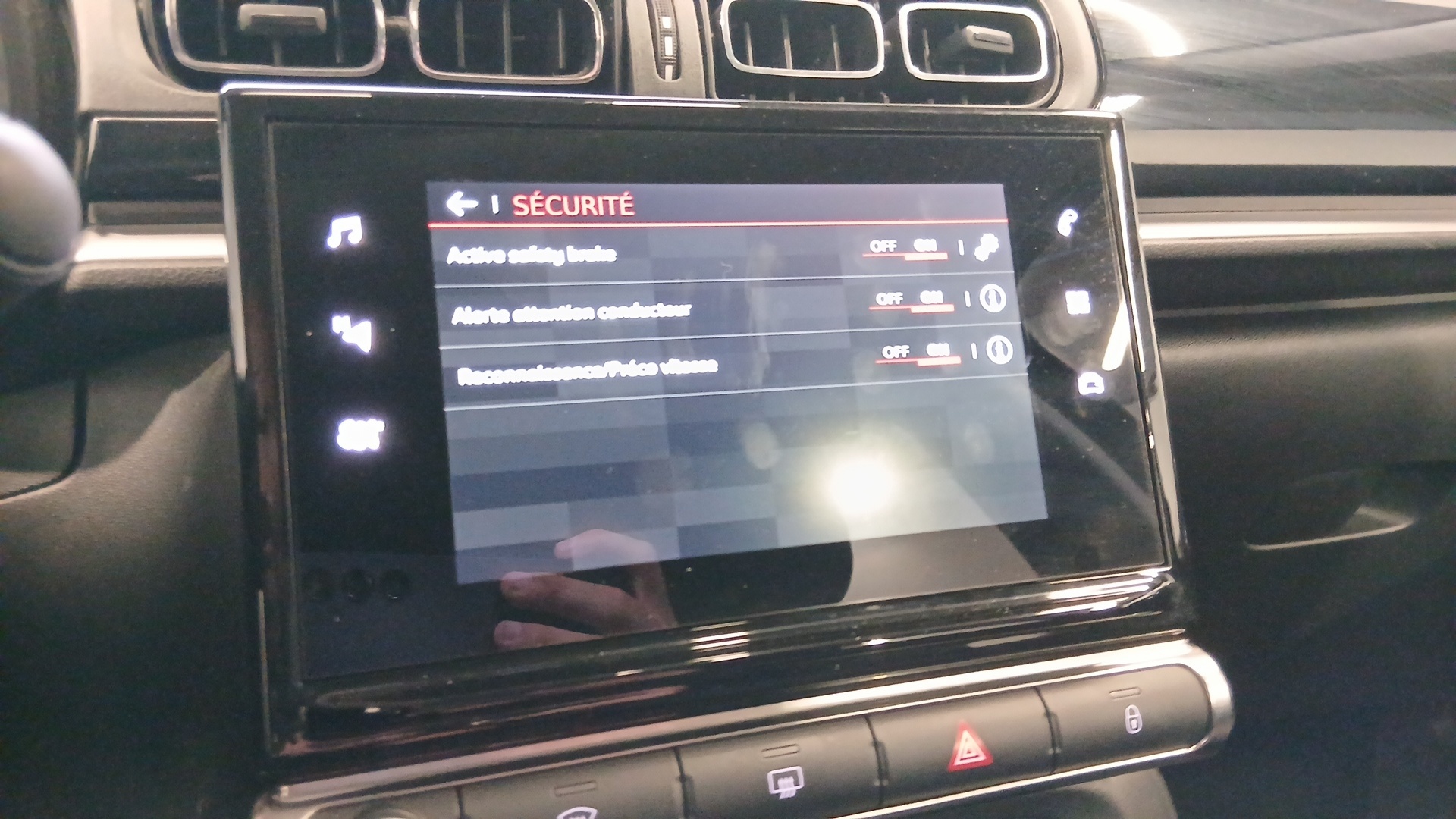 CITROEN C3 PURETECH 110 S&S EAT6 MAX