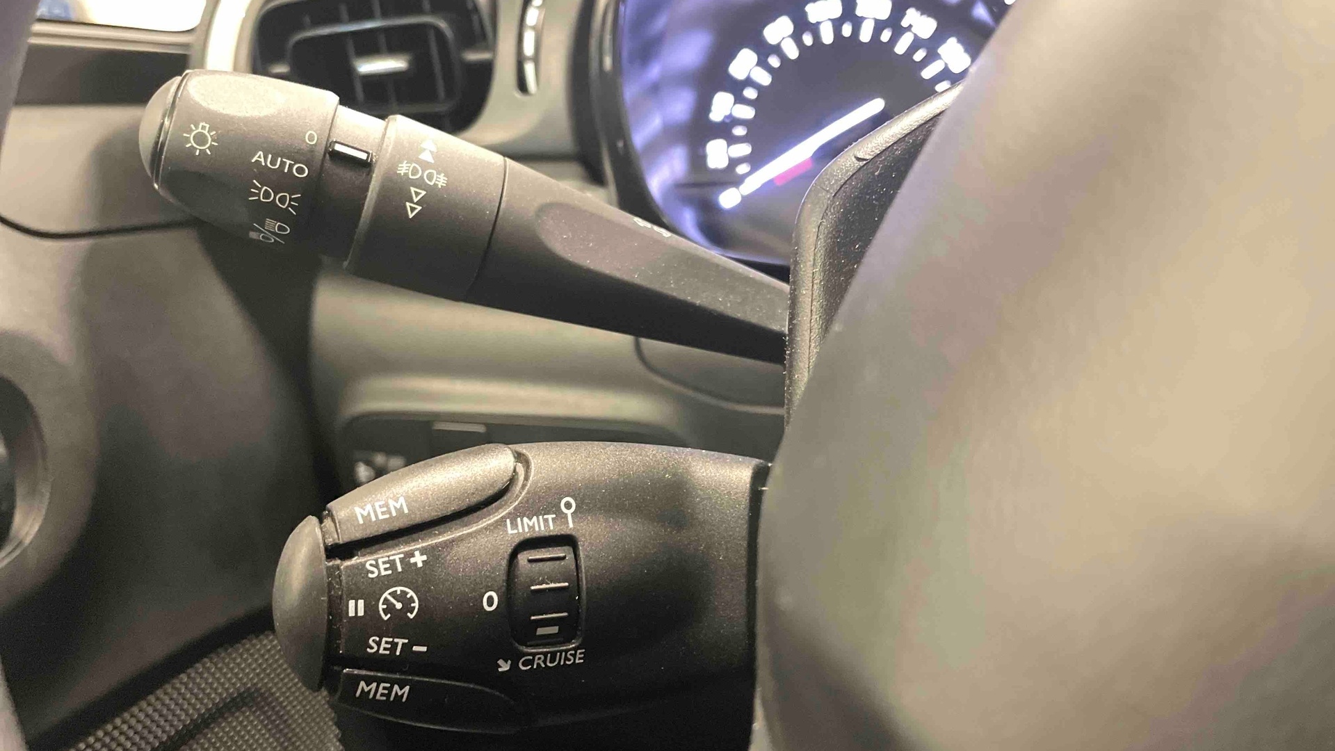 CITROEN C3 PureTech 110 BVM6 Plus