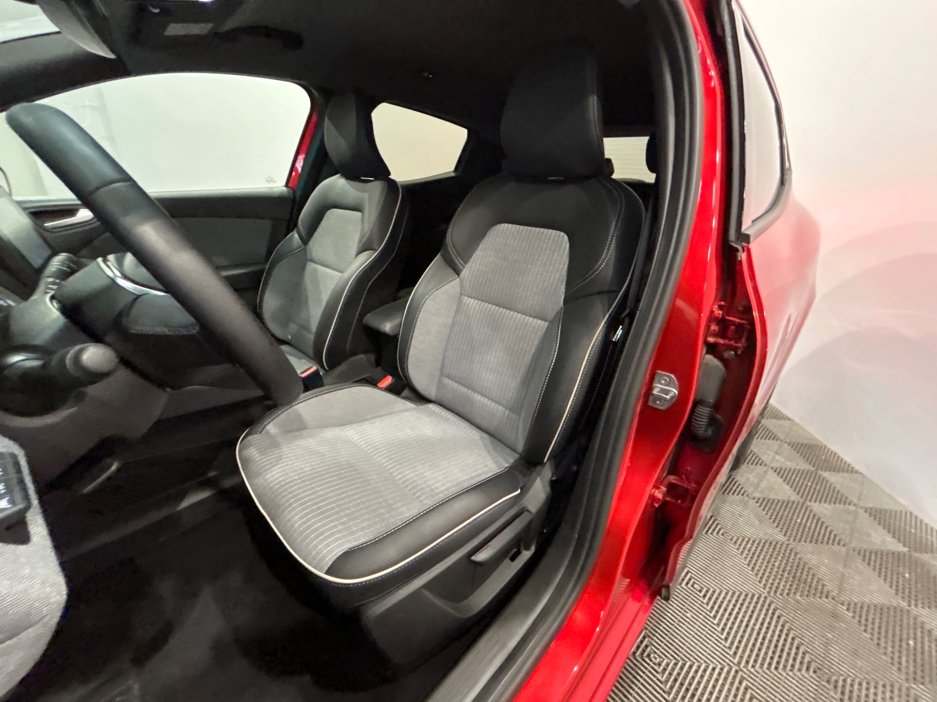 RENAULT CLIO V techno TCe 90 phase 2