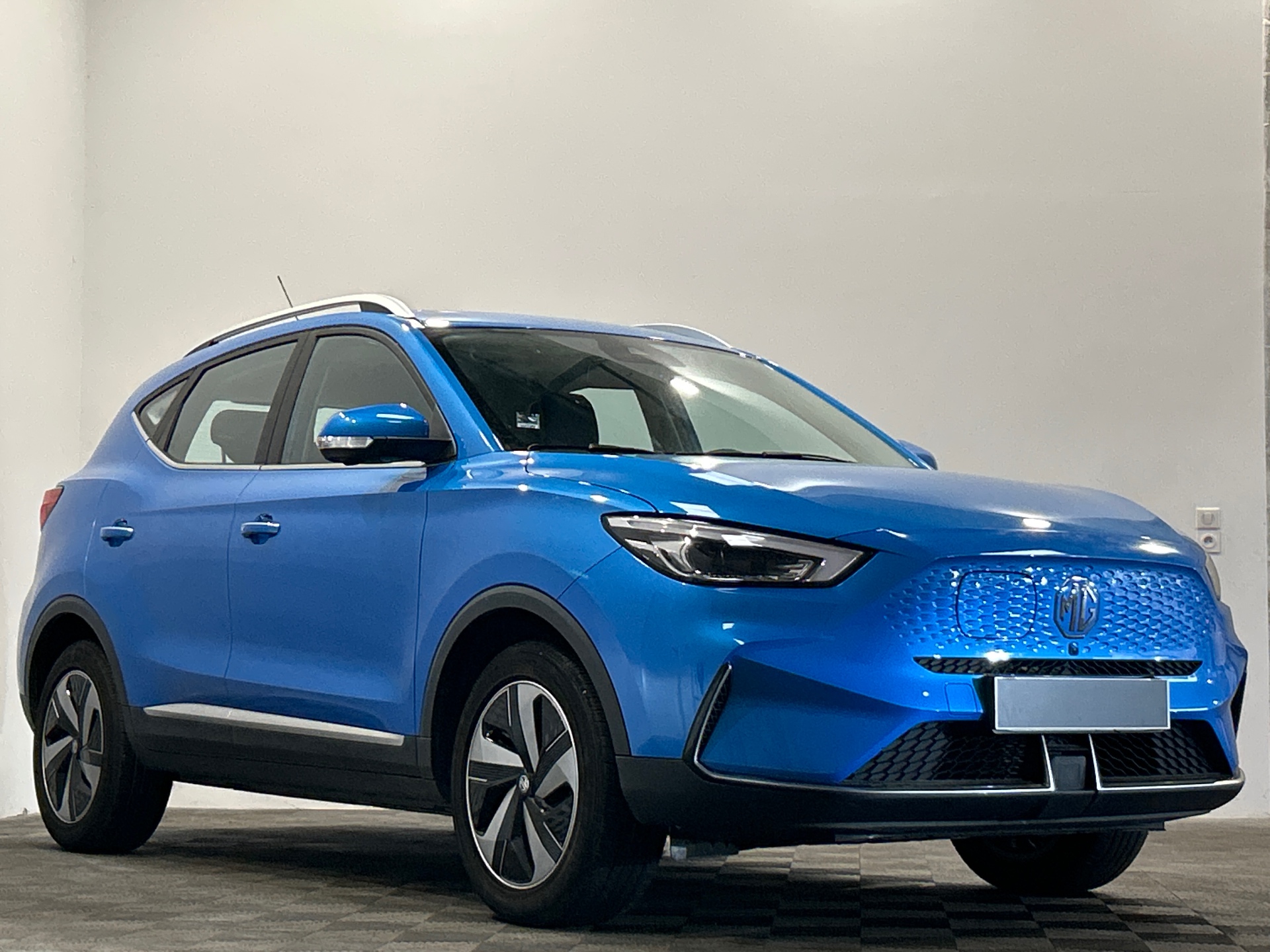 MG ZS ELECTRIQUE LUX iSmart 51