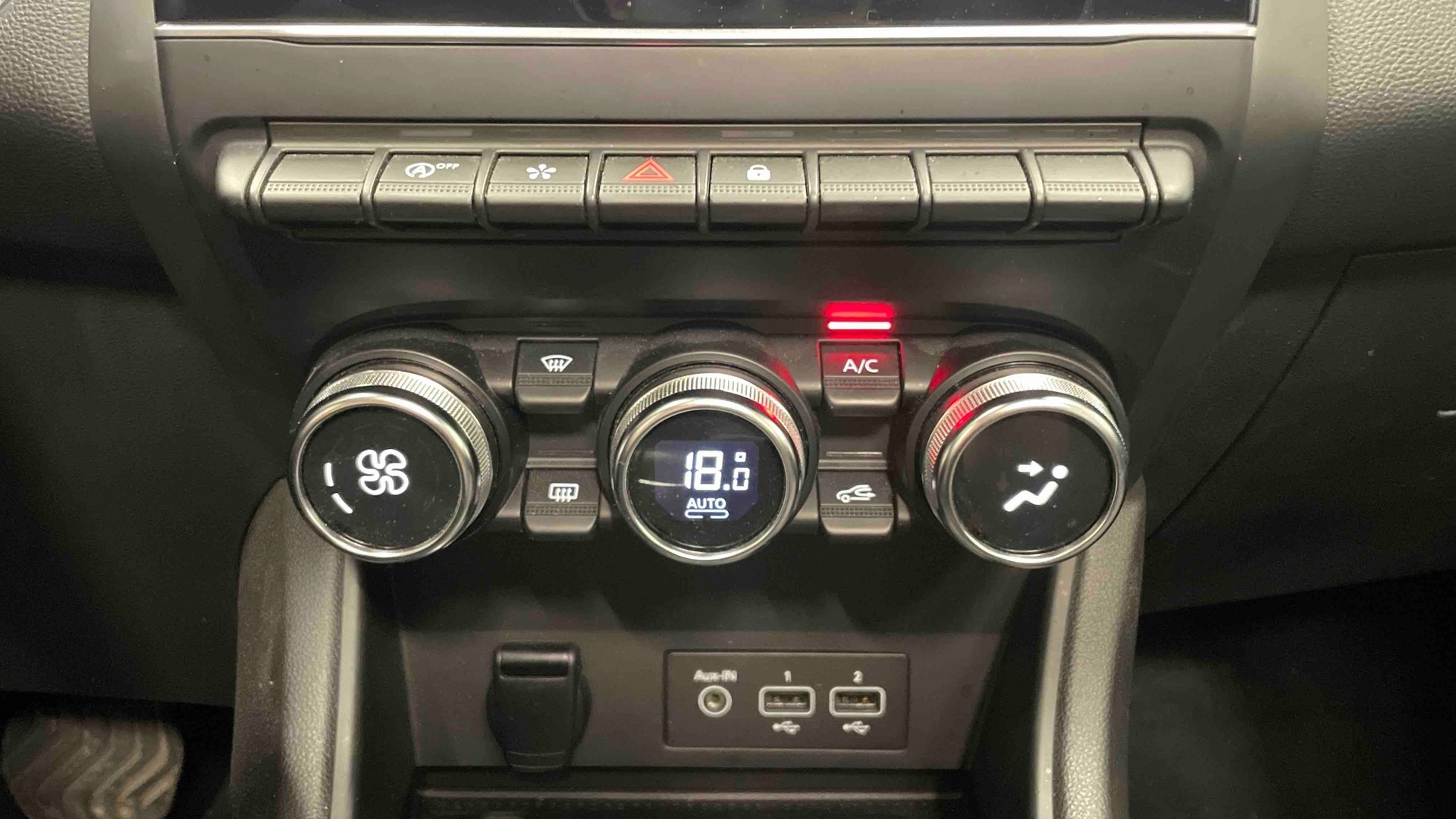 RENAULT CAPTUR techno mild hybrid 160 EDC