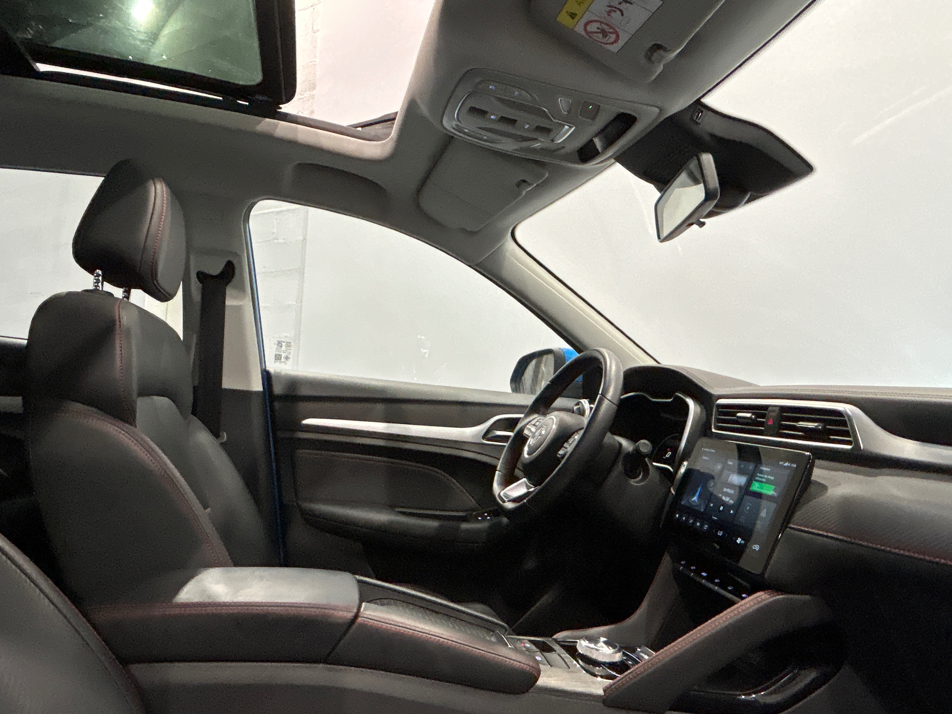 MG ZS ELECTRIQUE LUX iSmart 51