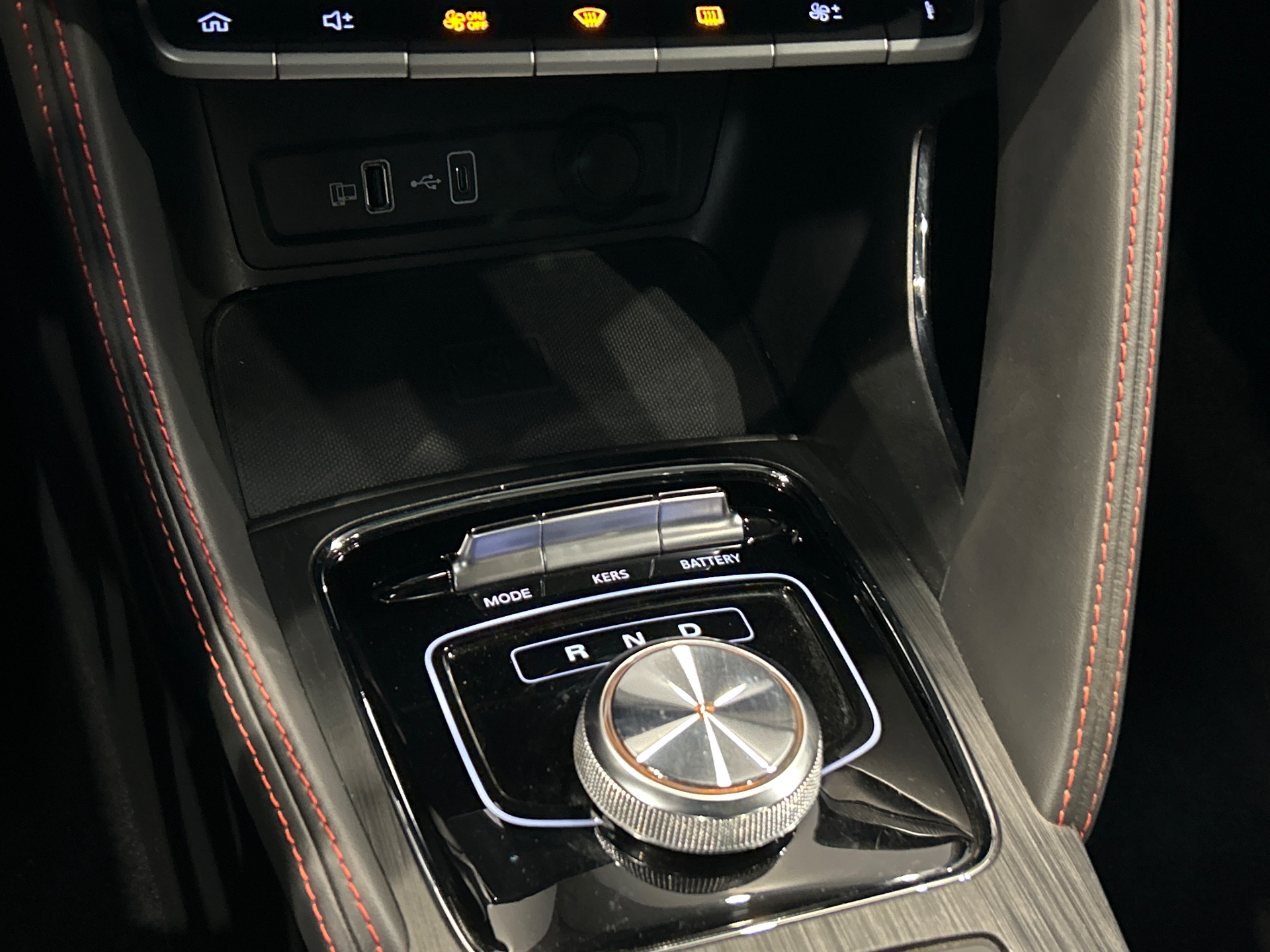 MG ZS ELECTRIQUE LUX iSmart 51