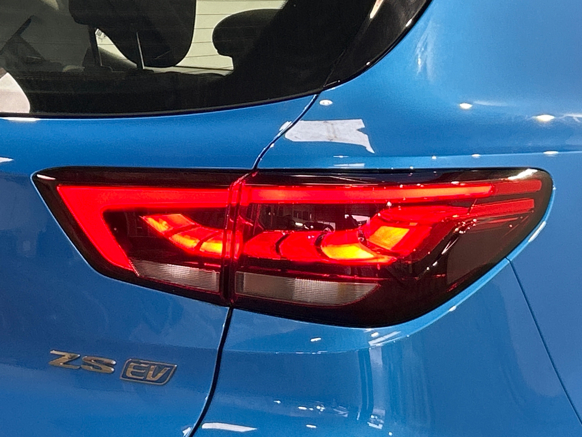 MG ZS ELECTRIQUE LUX iSmart 51