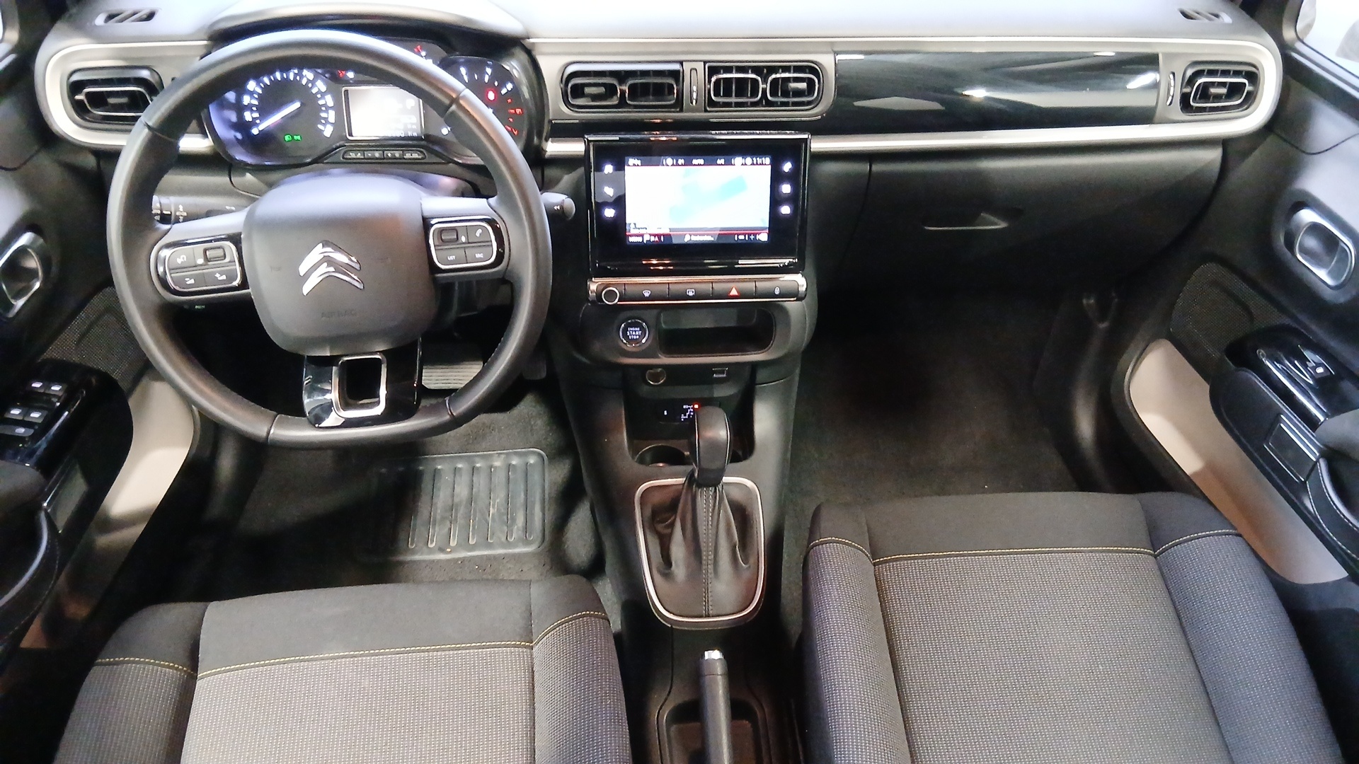 CITROEN C3 PURETECH 110 S&S EAT6 MAX