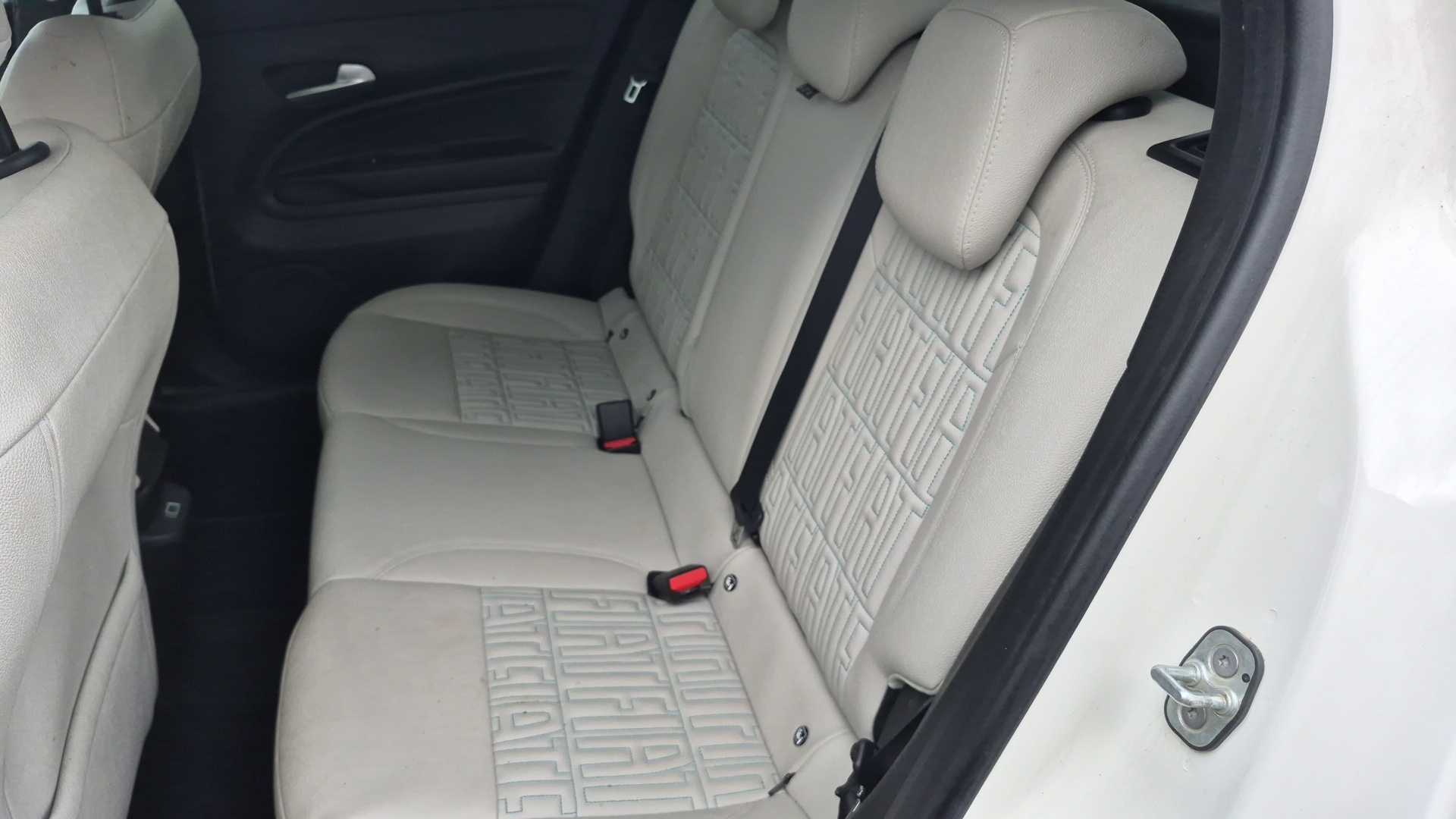 FIAT 600 T-Gen 3 1.2 Hybrid Turbo 110ch eDCT6 La Prima