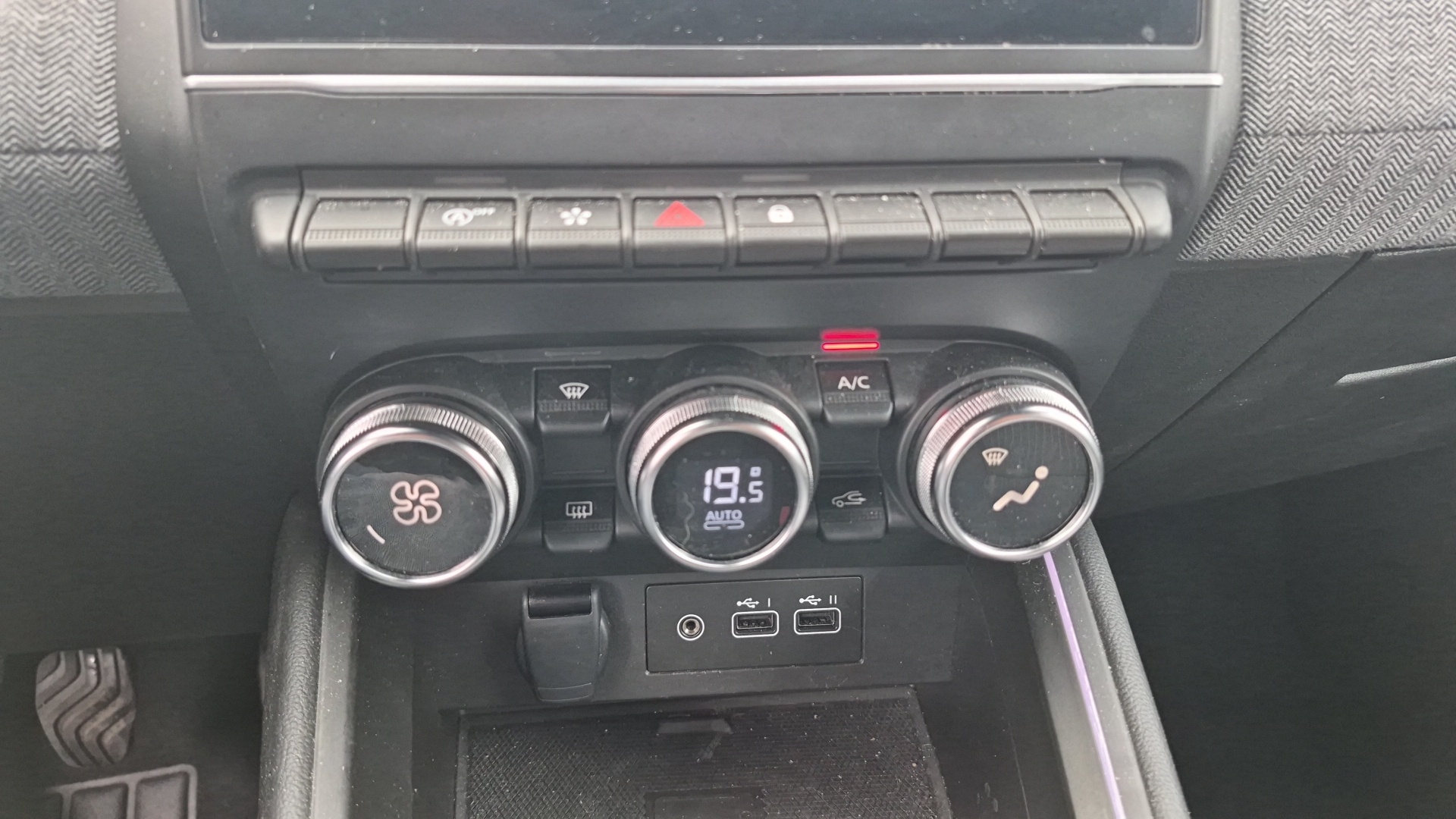 RENAULT CLIO V techno TCe 90 phase 2