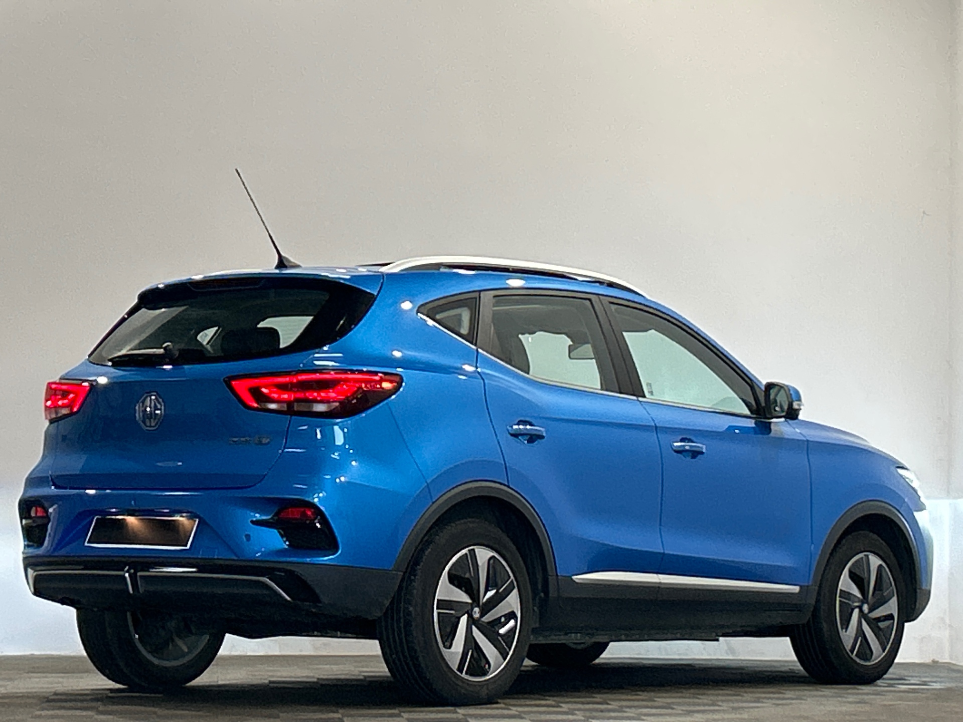 MG ZS ELECTRIQUE LUX iSmart 51