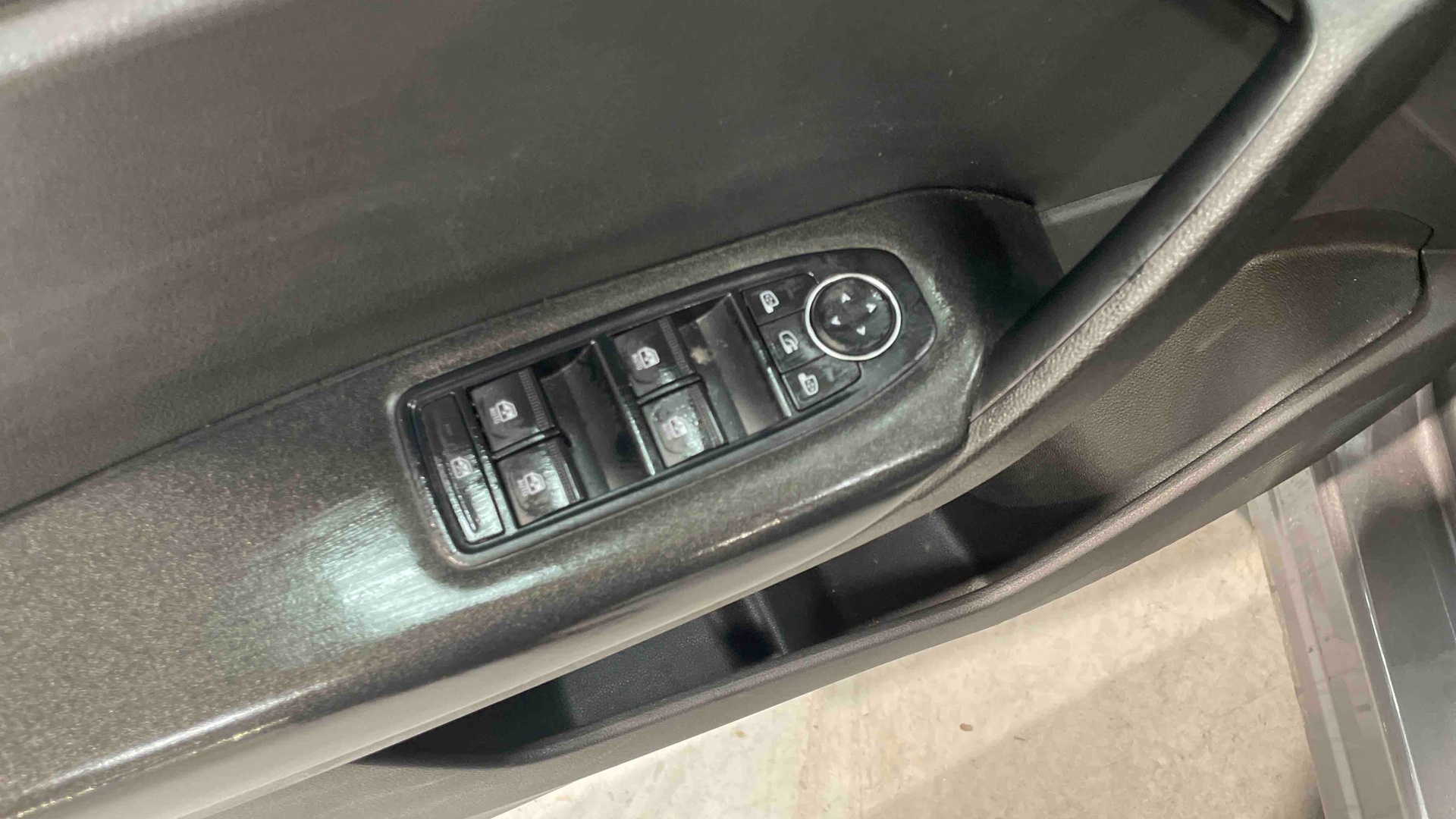 RENAULT CAPTUR TCe 90 Evolution - 5P