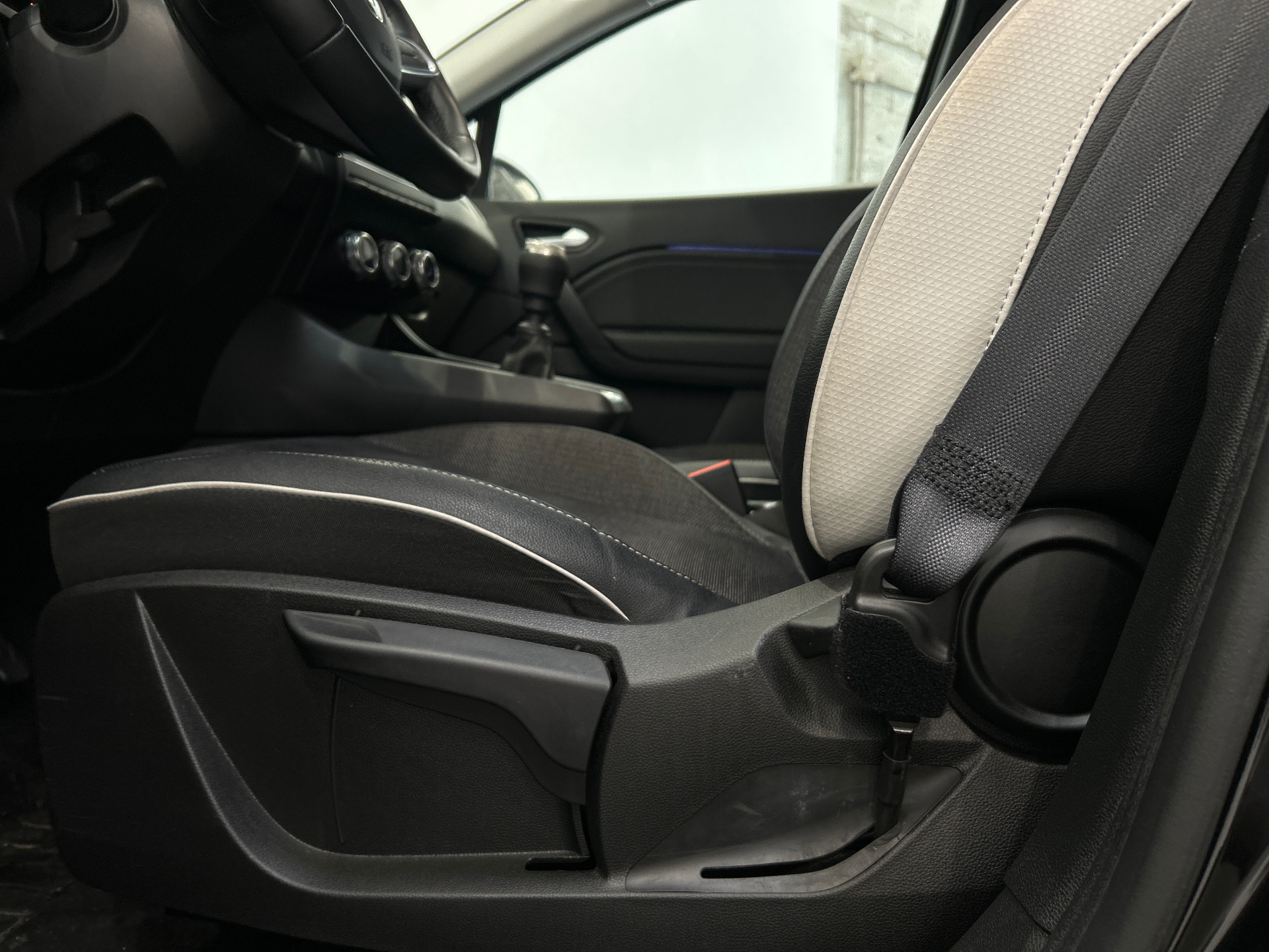 RENAULT CAPTUR techno TCe 90
