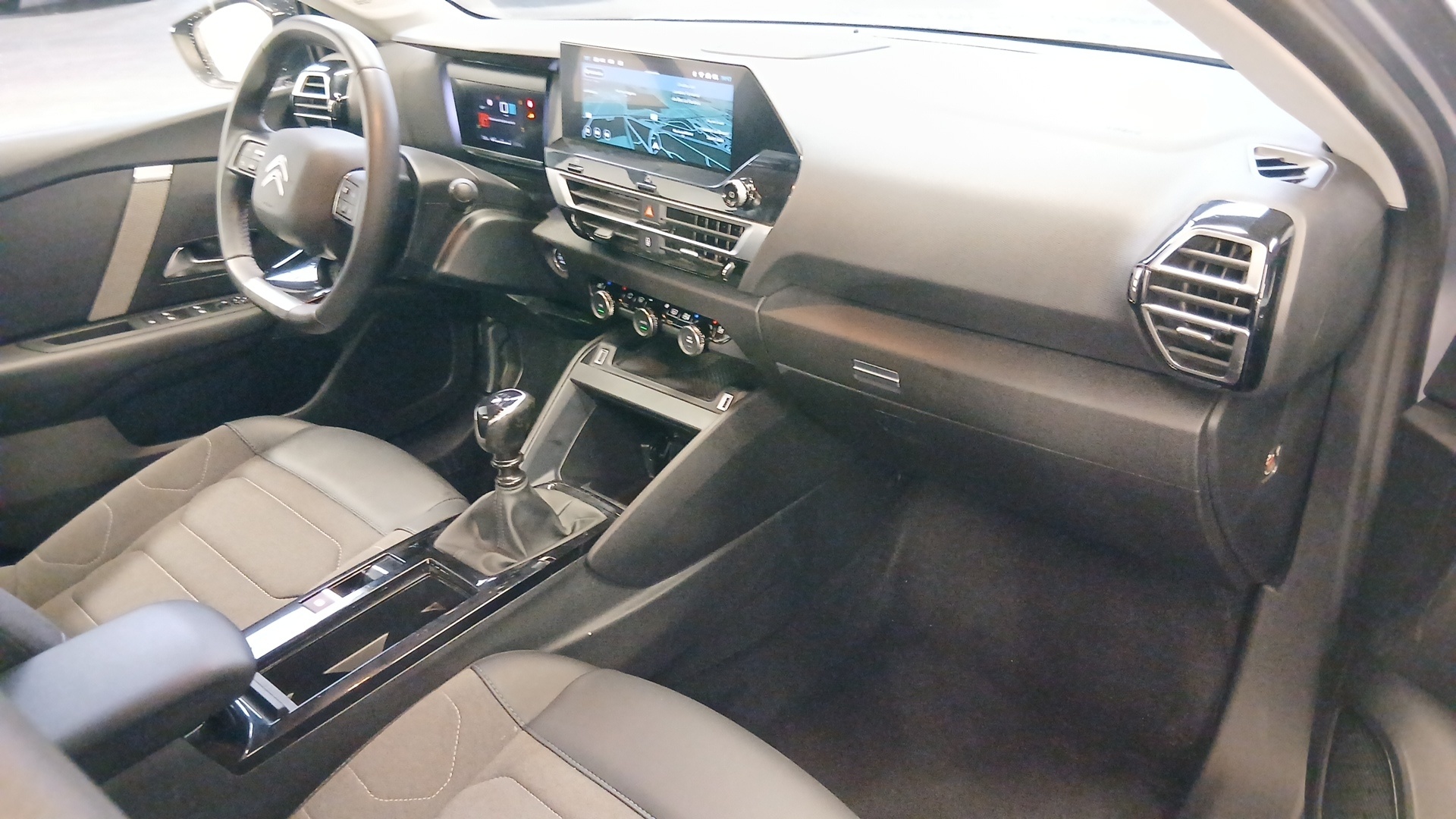 CITROEN C4 PURETECH 130CH.BVM PLUS