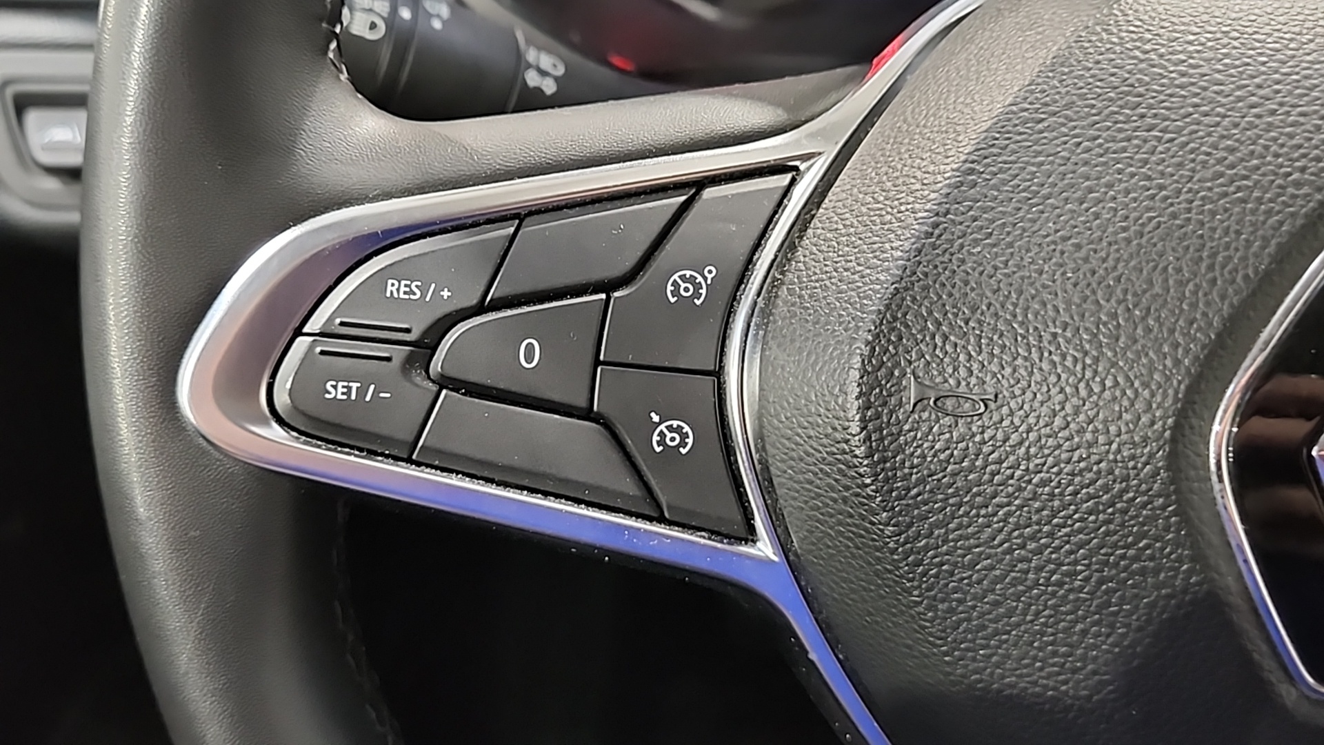 RENAULT CAPTUR mild hybrid 140 Techno