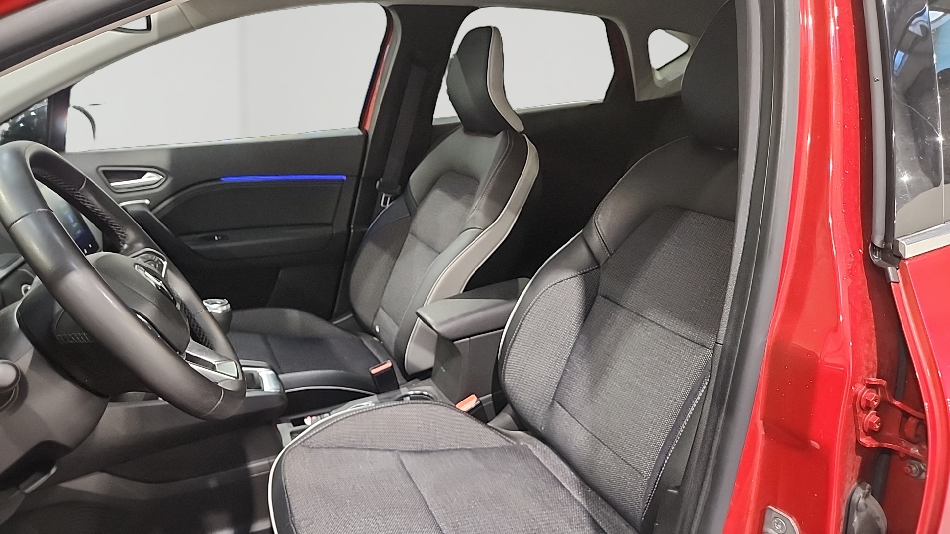 RENAULT CAPTUR mild hybrid 140 Techno