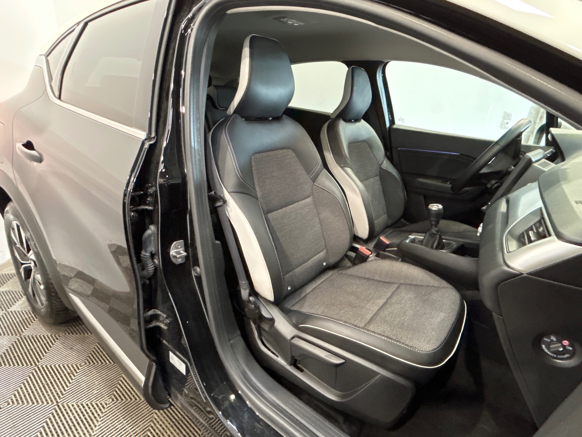 RENAULT CAPTUR techno TCe 90
