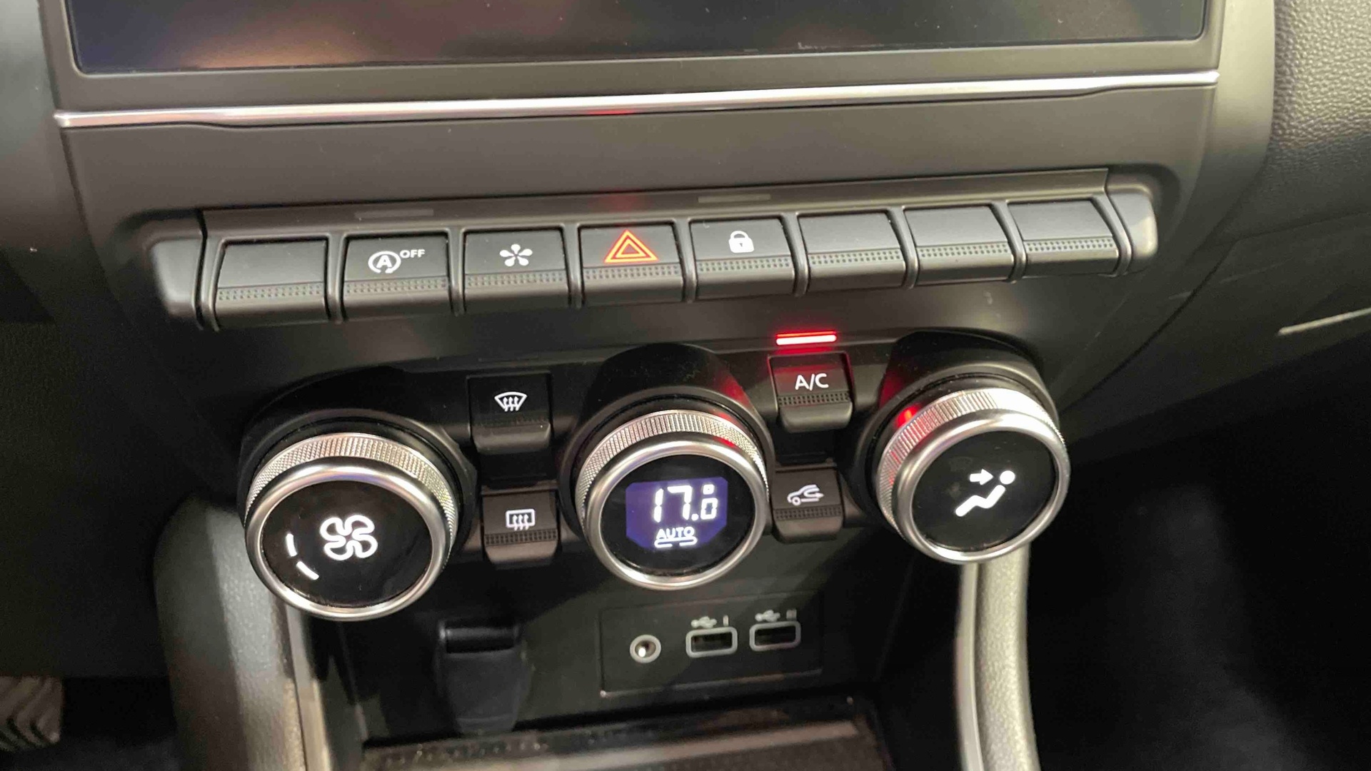 RENAULT CAPTUR TCe 90 Techno