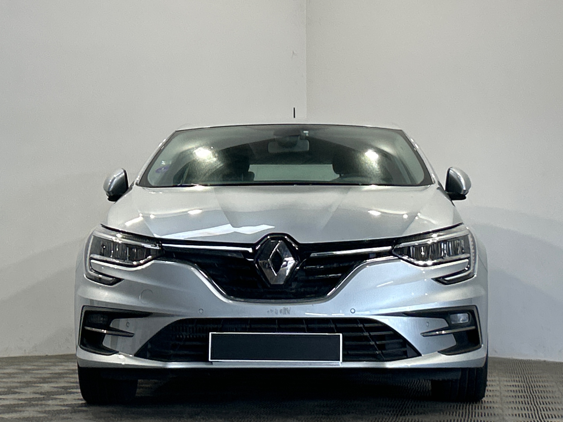 RENAULT MEGANE IV BERLINE evolution TCe 140