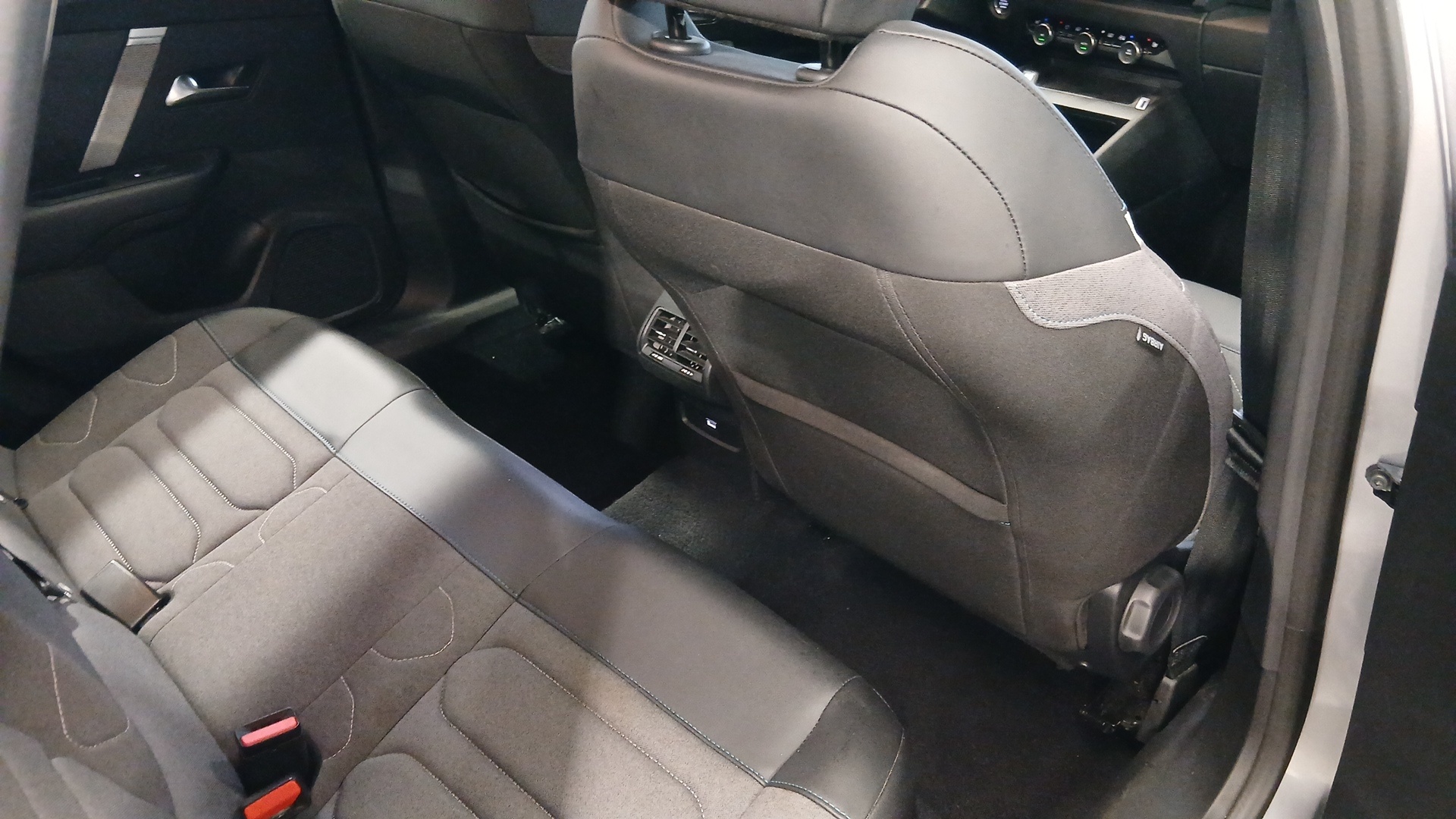 CITROEN C4 PURETECH 130CH.BVM PLUS