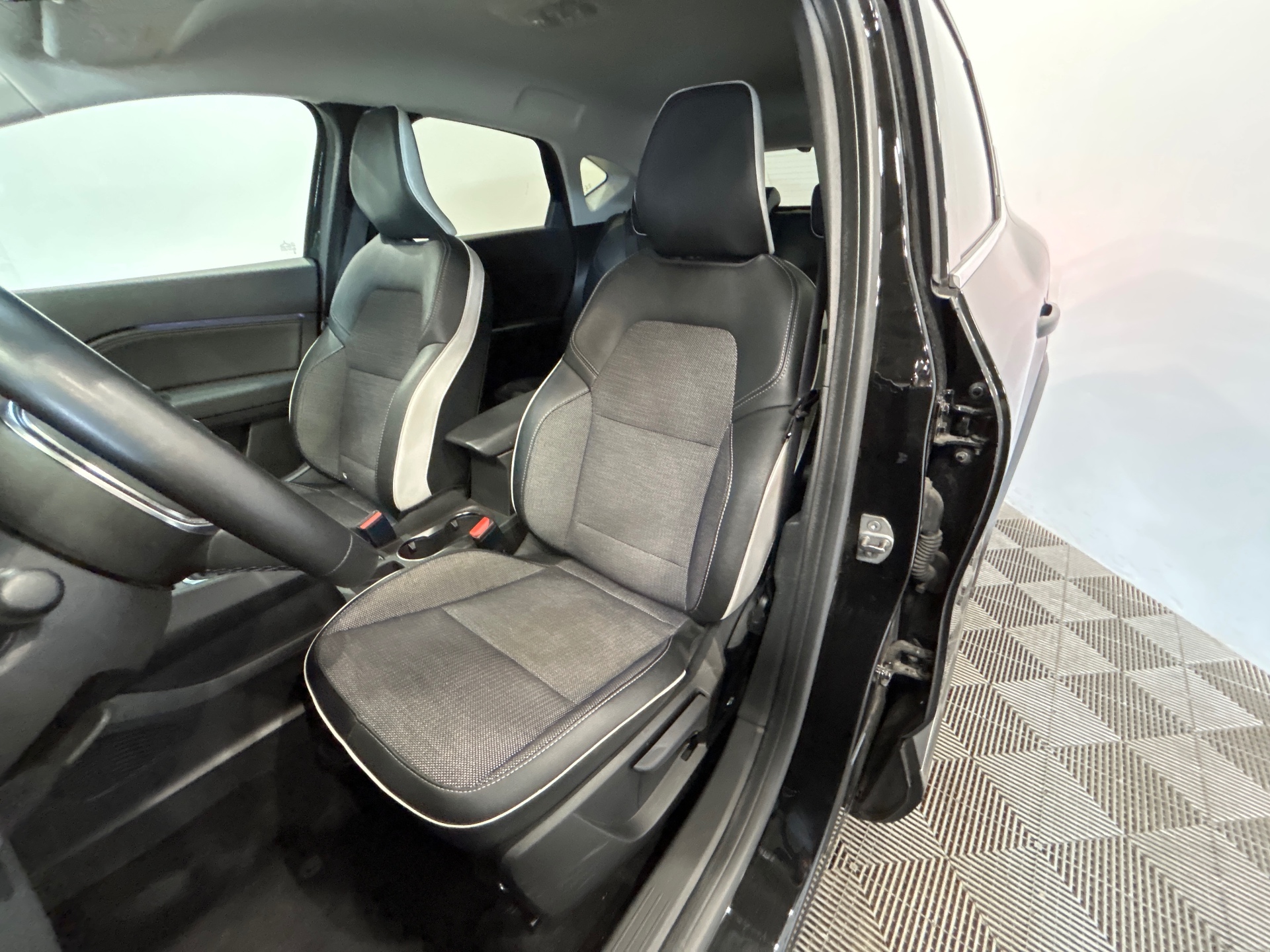 RENAULT CAPTUR techno TCe 90