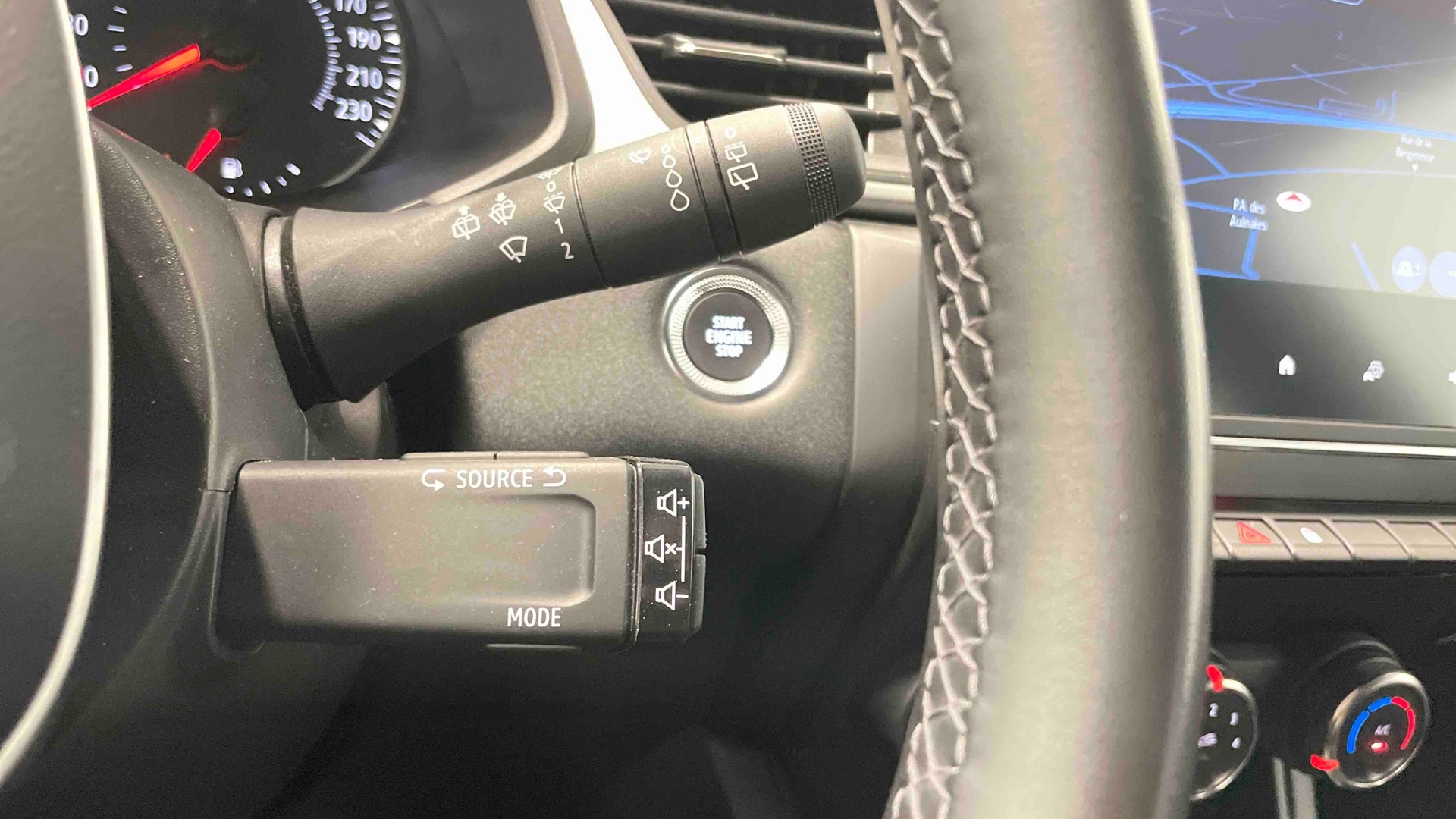 RENAULT CAPTUR TCe 90 Evolution